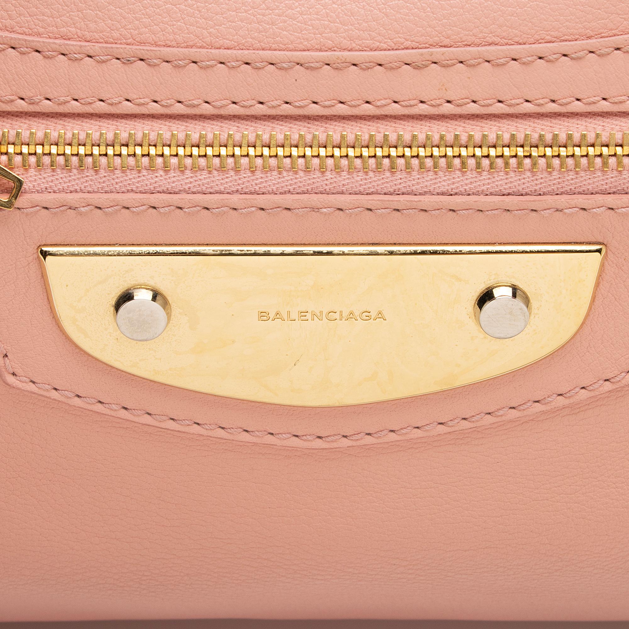 Balenciaga Agneau Metal Plate Classic City Satchel (SHF-B6AuKw)
