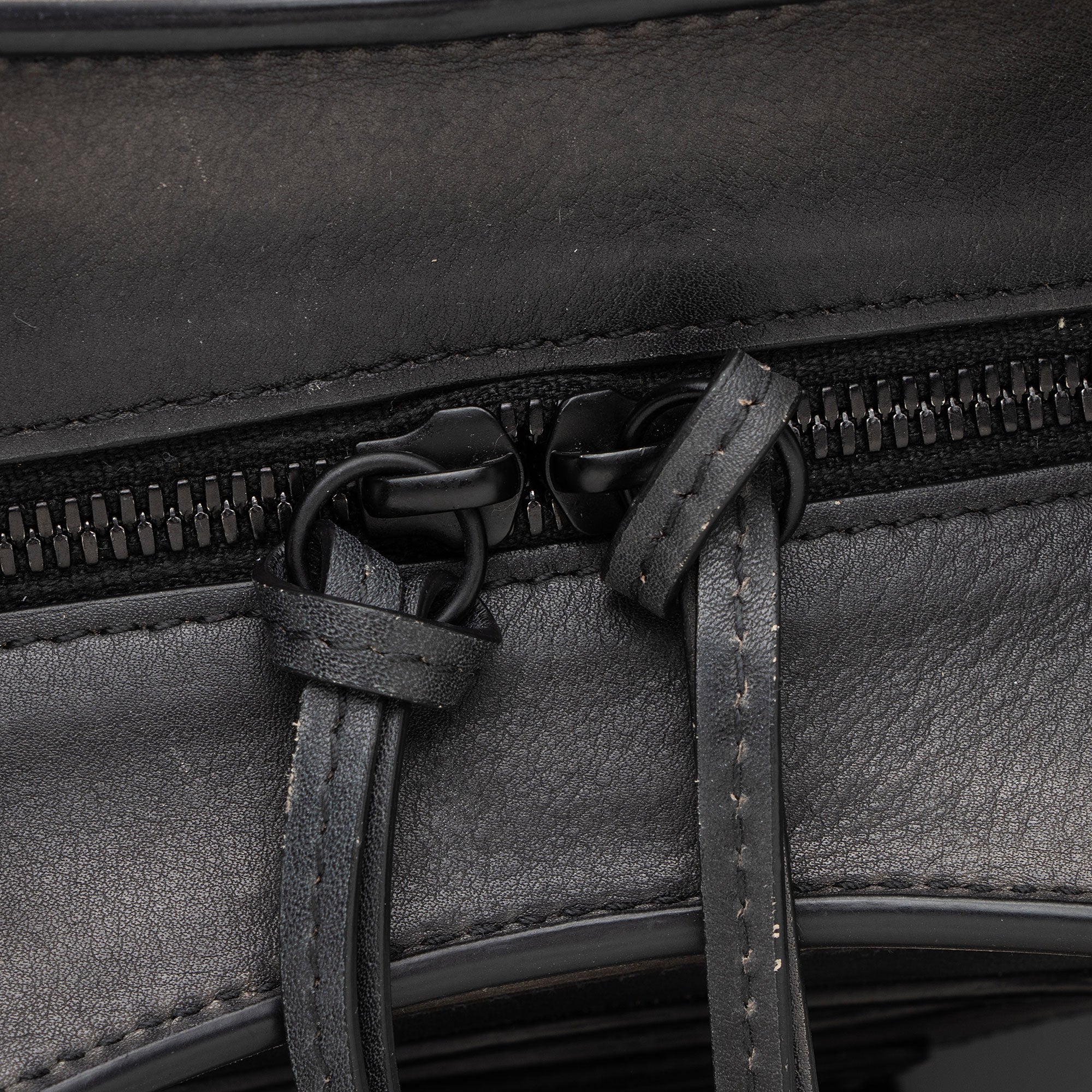 Balenciaga Grained Calfskin Neo Classic City Satchel