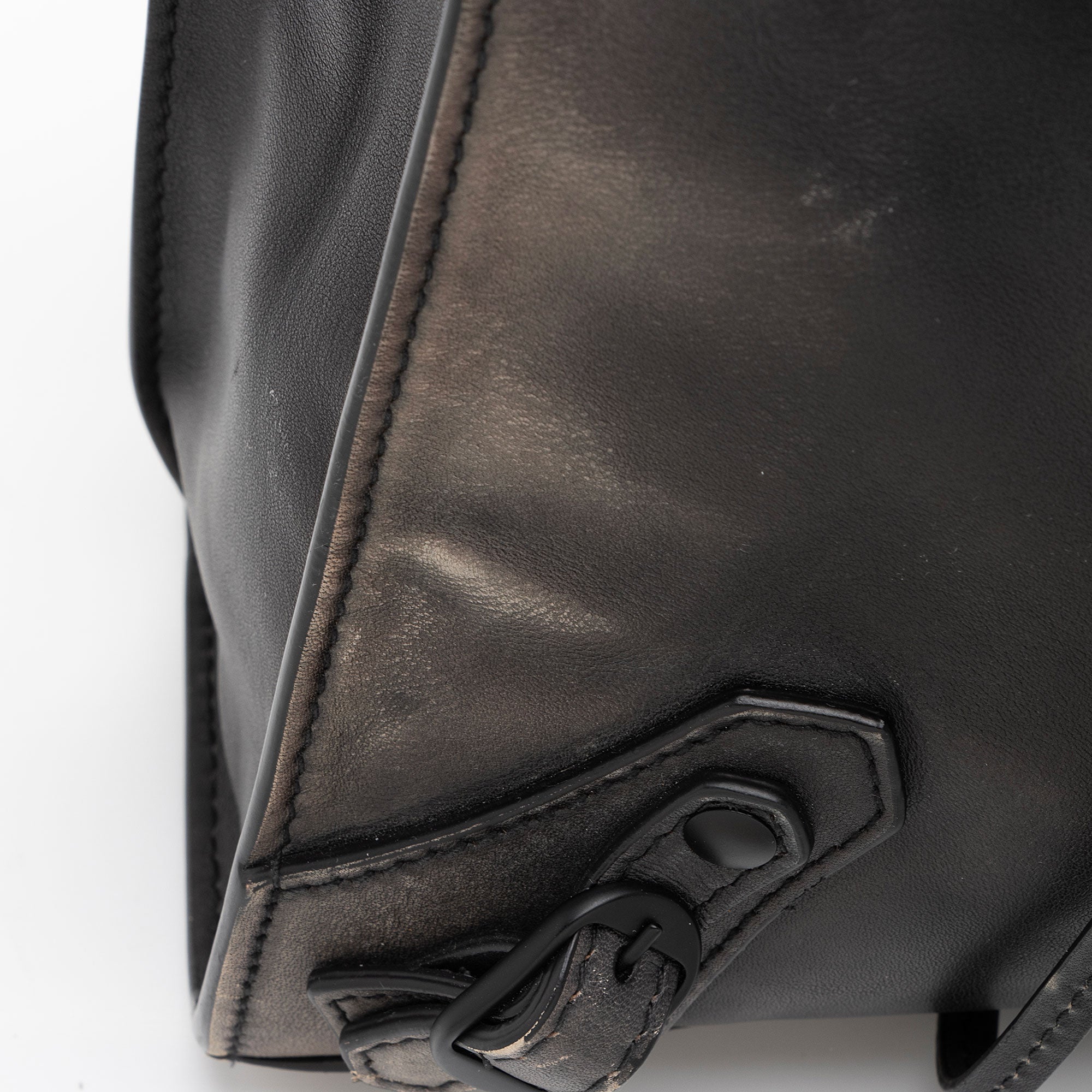 Balenciaga Grained Calfskin Neo Classic City Satchel