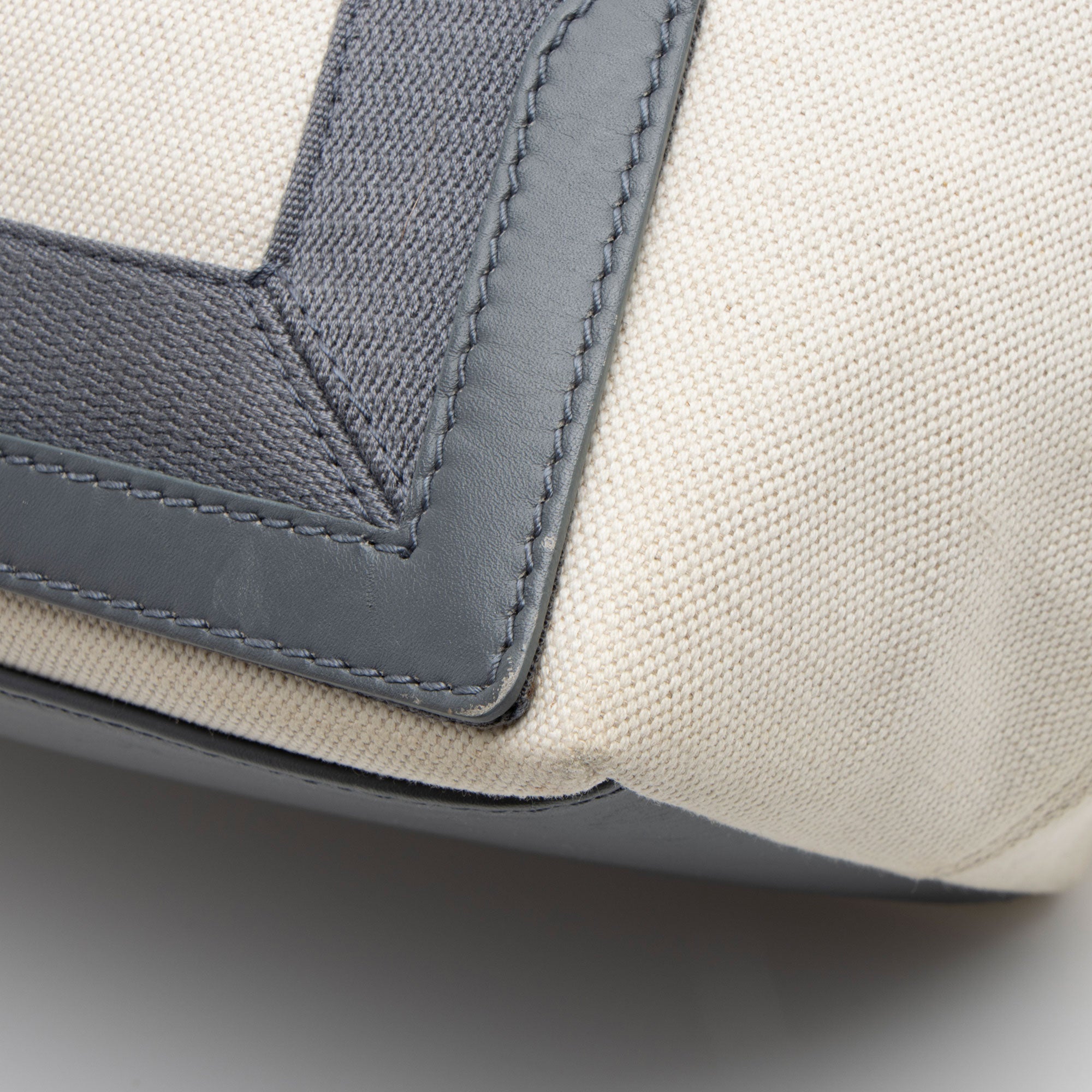 Balenciaga Canvas Logo Cabas Small Tote (SHF-Hb4Aah)