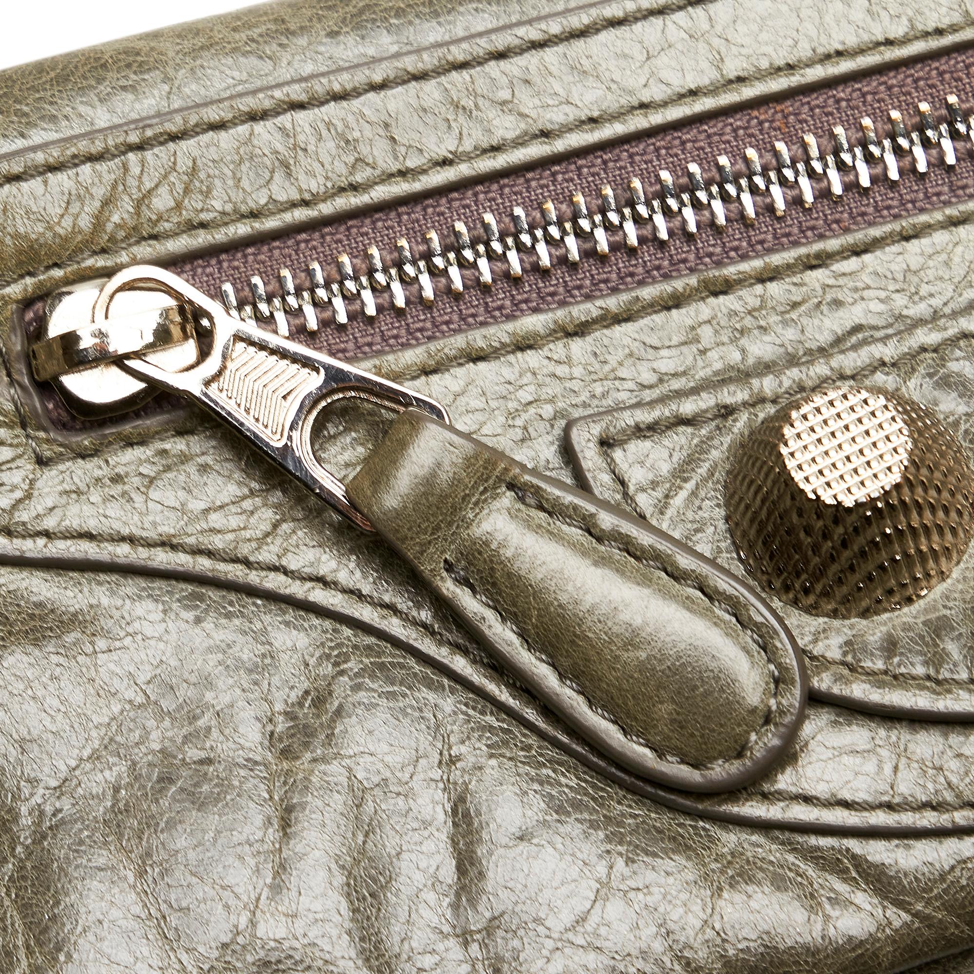 Balenciaga Motocross Giant 21 Envelope Clutch Bag (SHG-eQTFnb)