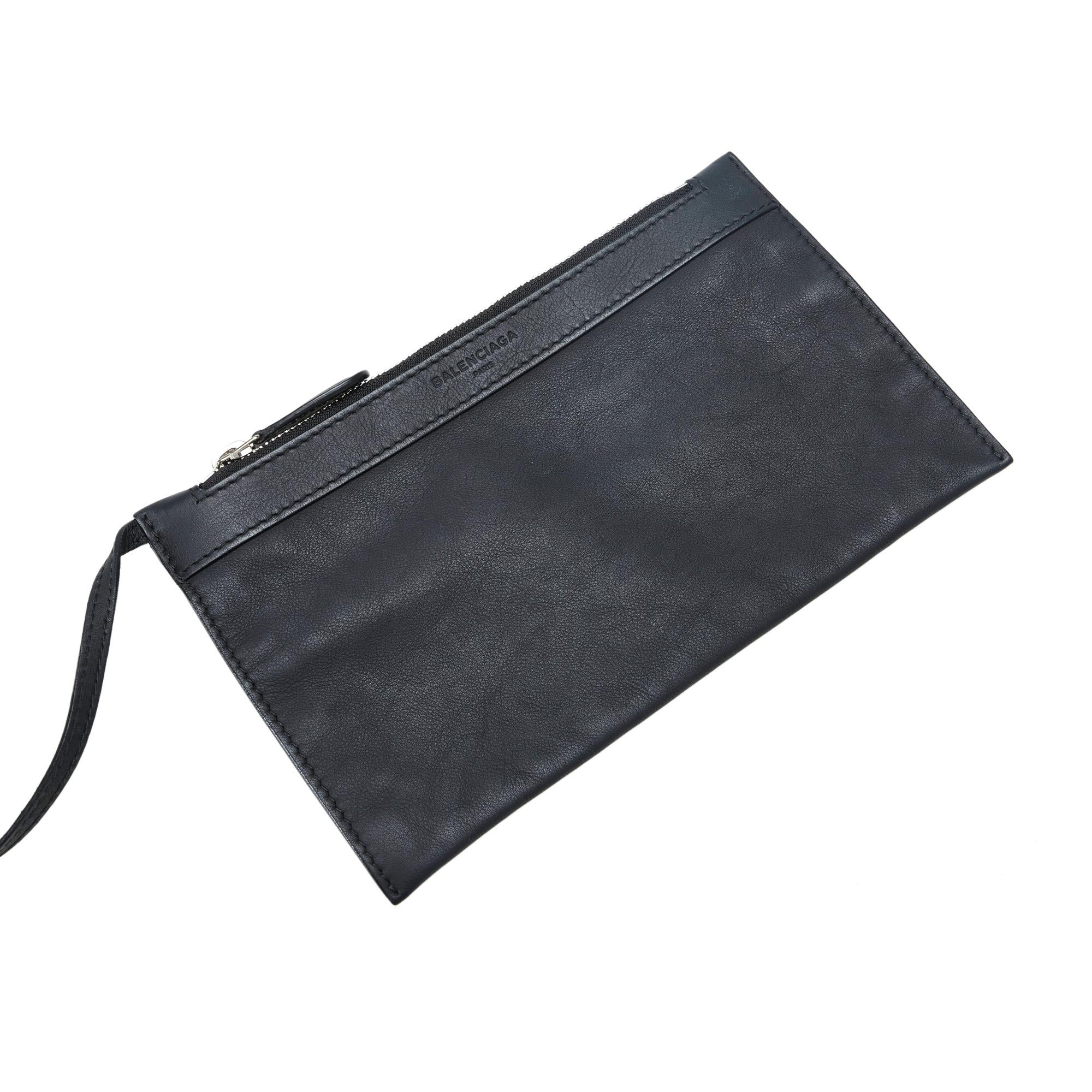 Balenciaga Navy Cabas M Tote Bag (SHG-GfX0gC)