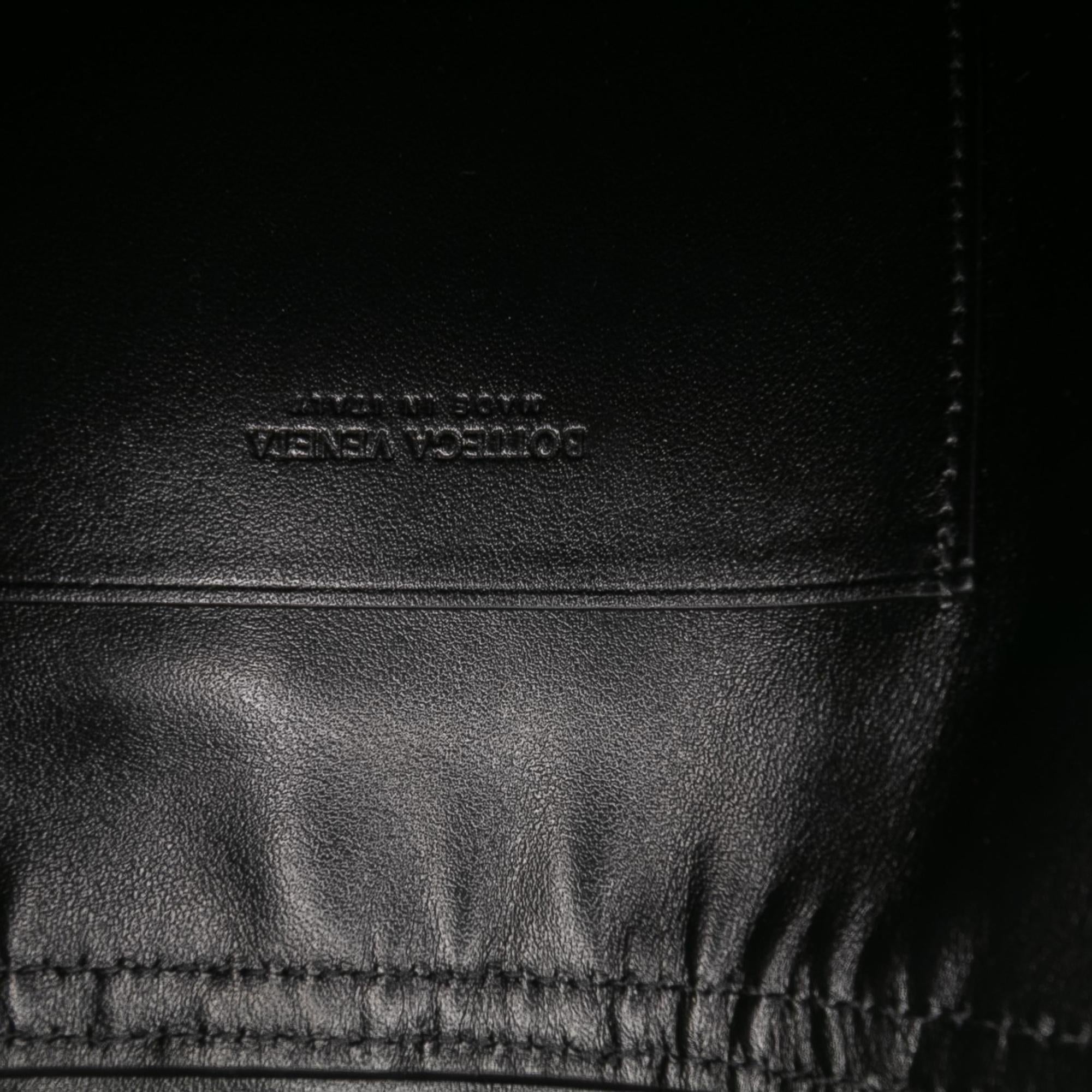 Bottega Veneta Calfskin Intrecciato Solstice Phone Pouch
