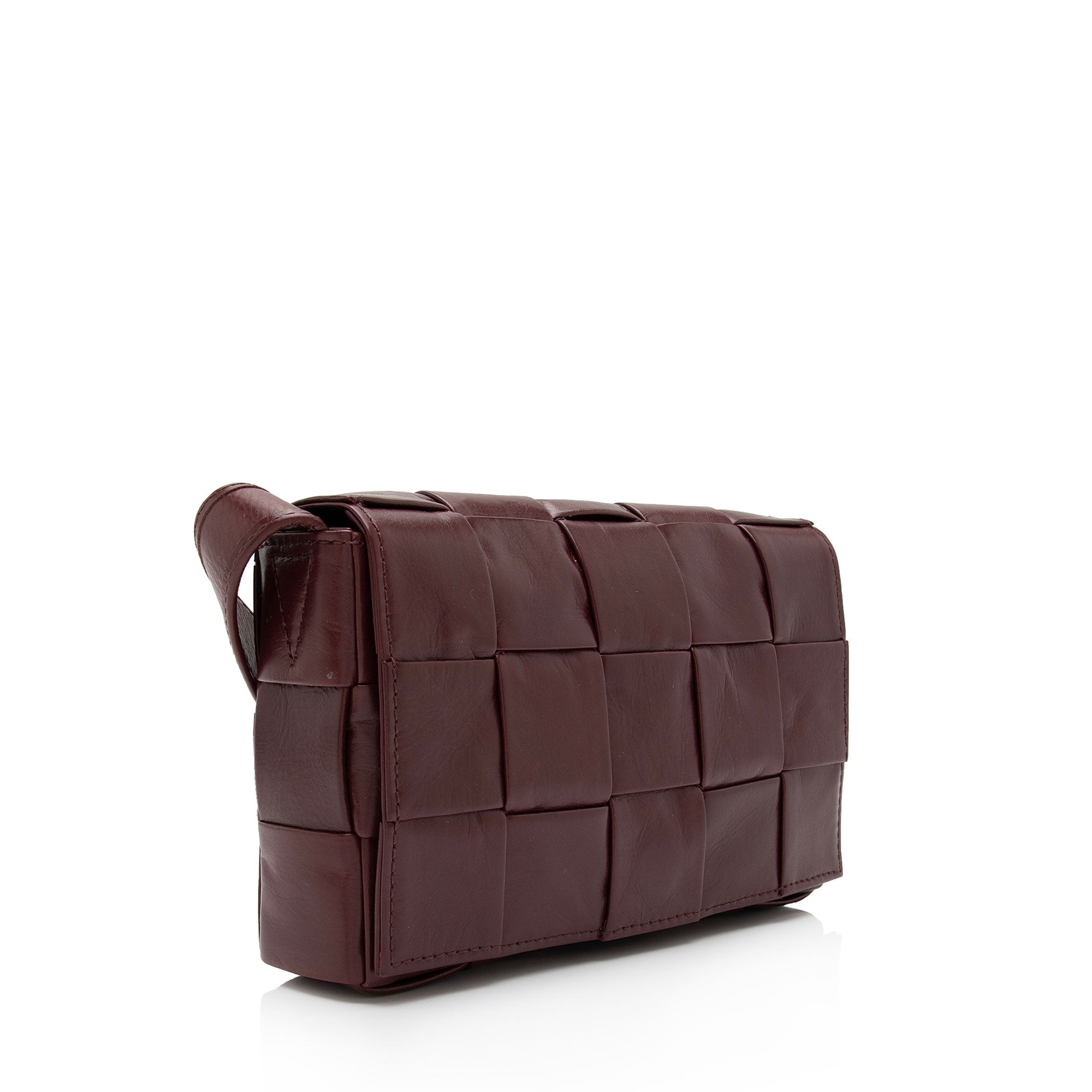 Bottega Veneta Distressed Calfskin Cassette Small Crossbody Bag (SHF-K6GzFo)