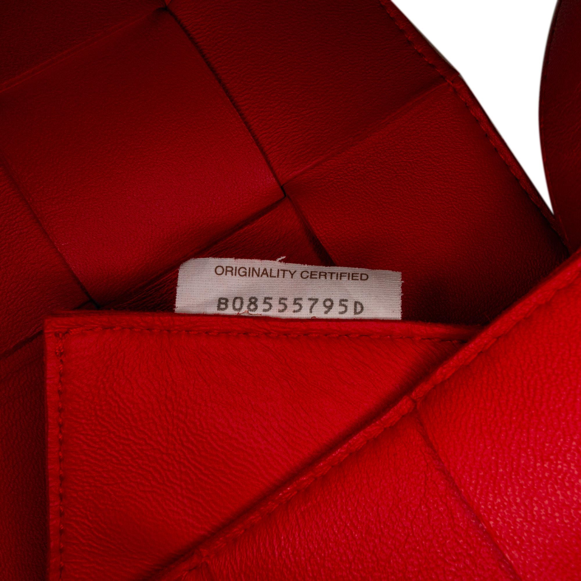 Bottega Veneta Intrecciato Cassette (SHG-OfY8Mb)