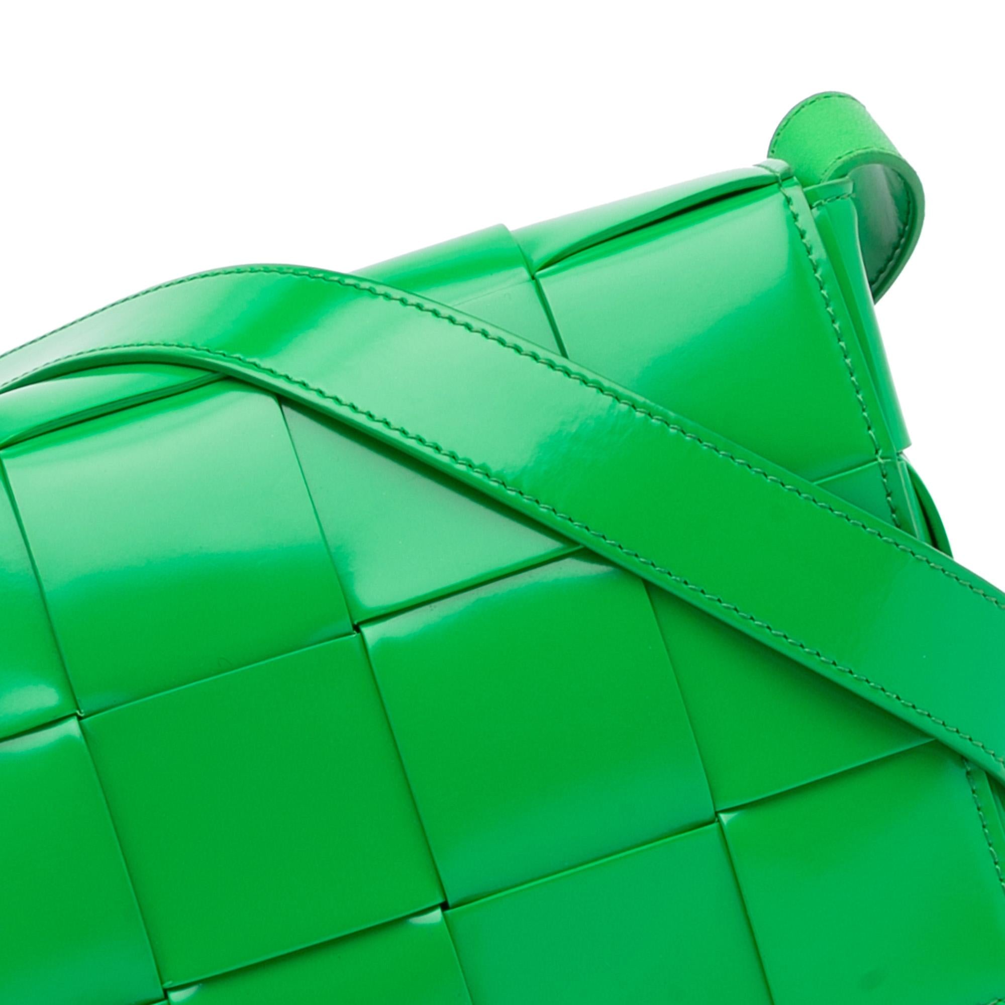 Bottega Veneta Intrecciato Cassette (SHG-dtJr0e)