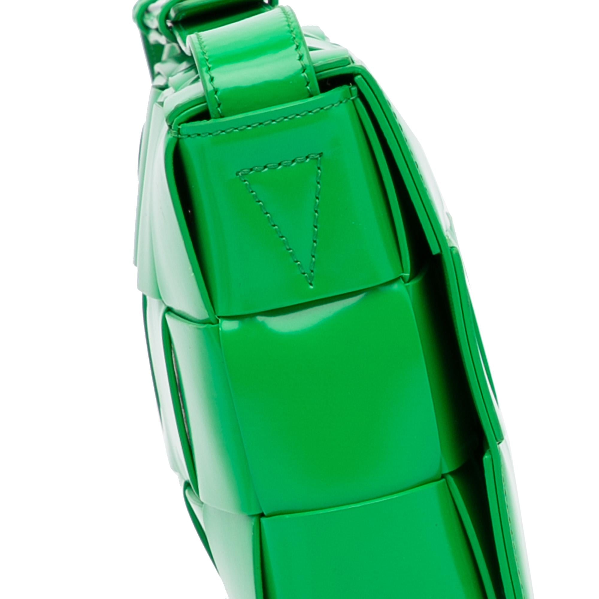 Bottega Veneta Intrecciato Cassette (SHG-dtJr0e)