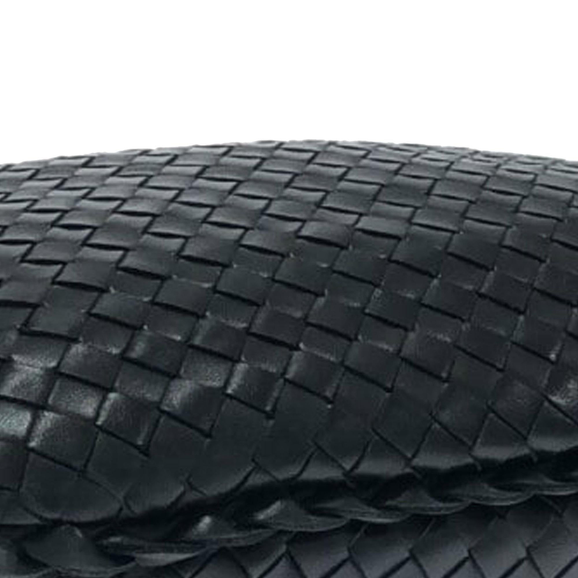 Bottega Veneta Intrecciato Hobo Bag (SHG-Sd6em4)