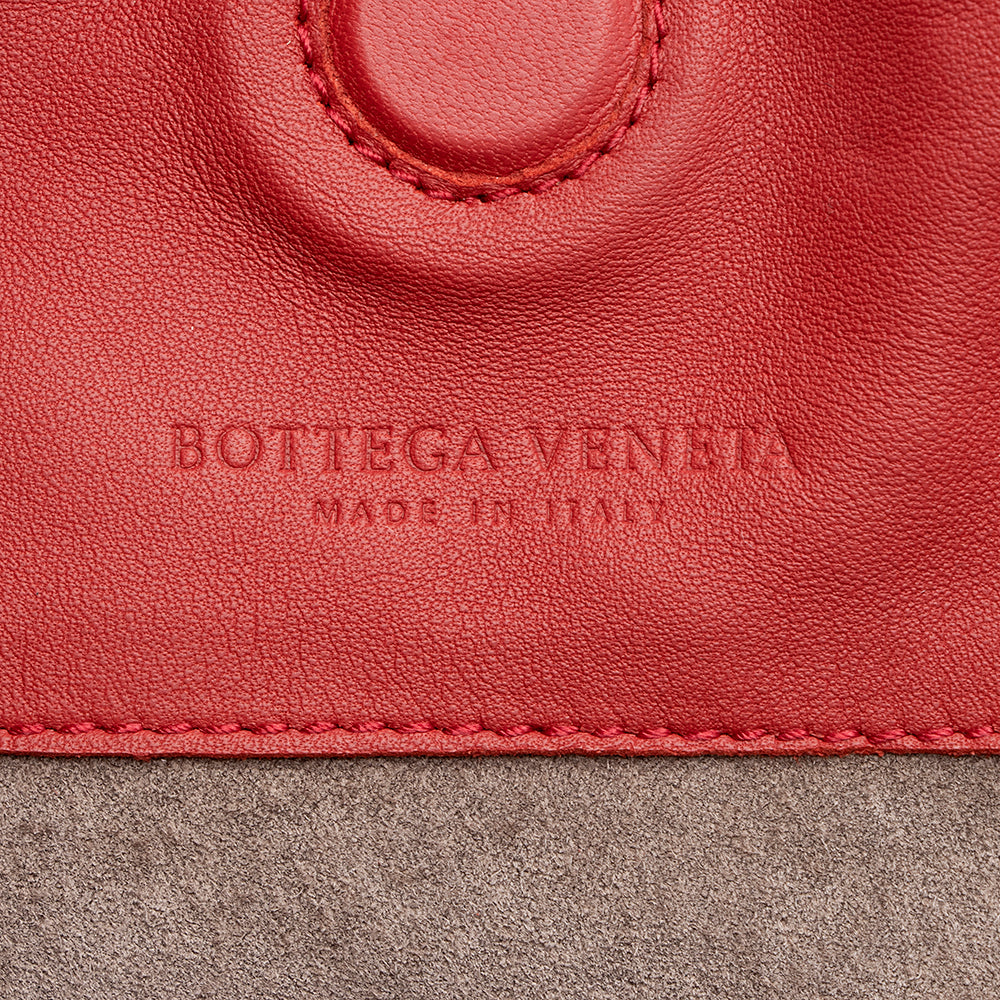 Bottega Veneta Intrecciato Nappa Campana Medium Shoulder Bag - FINAL SALE (SHF-19645)