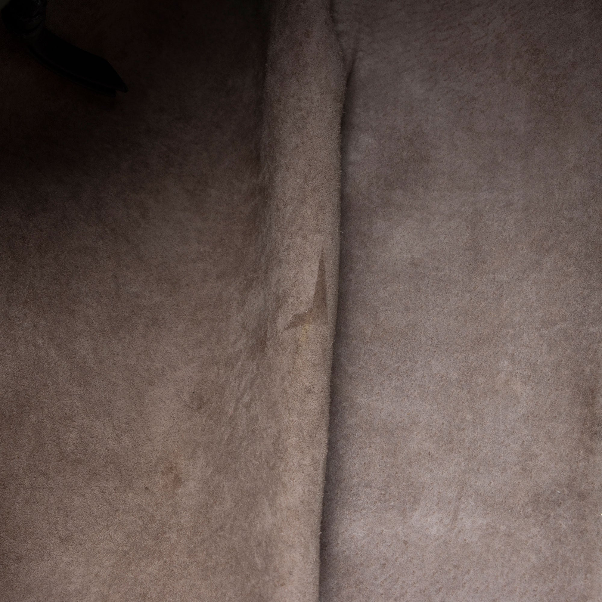 Bottega Veneta Intrecciato Nappa Campana Medium Shoulder Bag (SHF-a7yNeU)