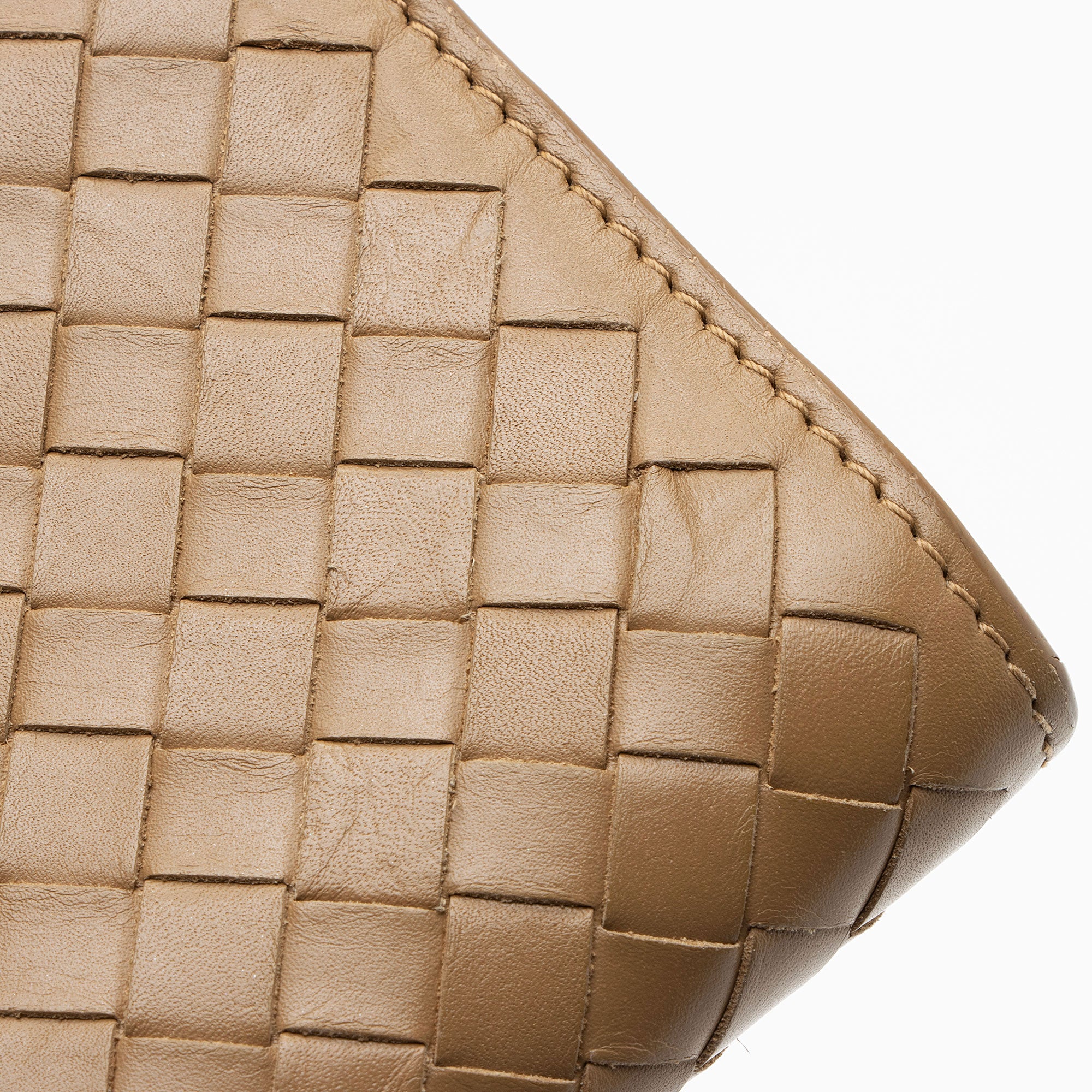 Bottega Veneta Intrecciato Nappa Continental Wallet (SHF-9bboms)