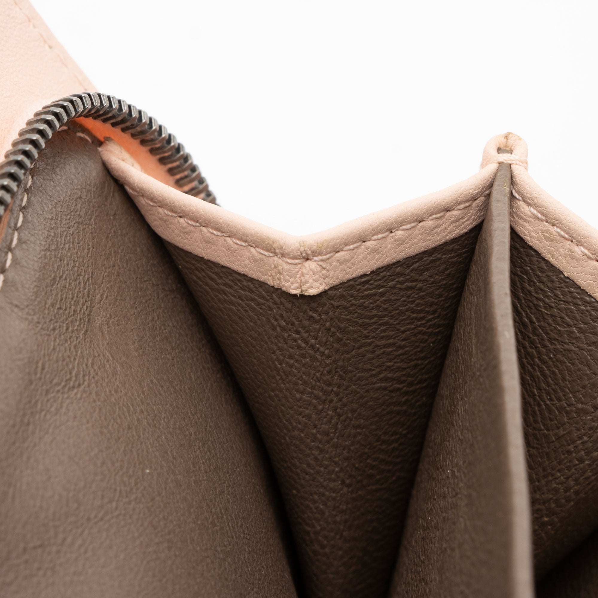 Bottega Veneta Intrecciato Nappa French Wallet (SHF-JS9CrW)
