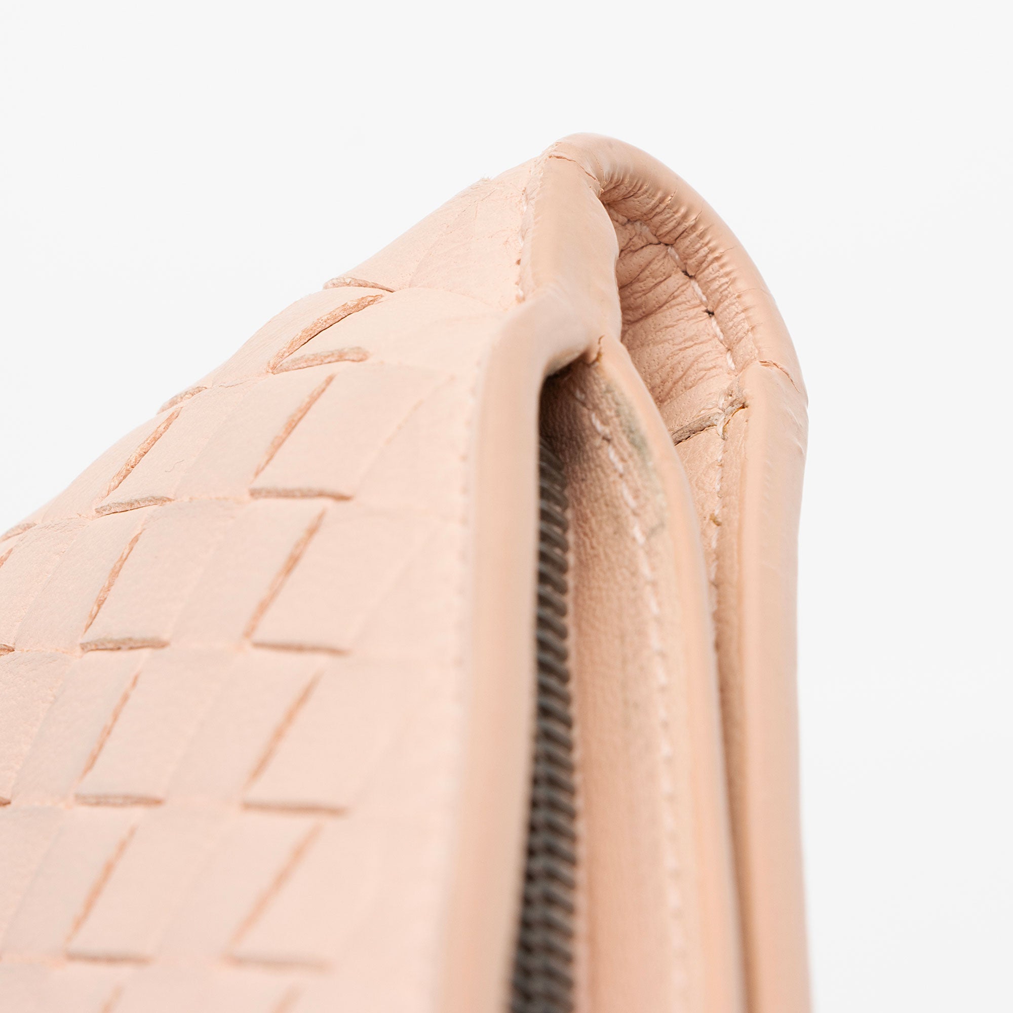 Bottega Veneta Intrecciato Nappa French Wallet (SHF-JS9CrW)