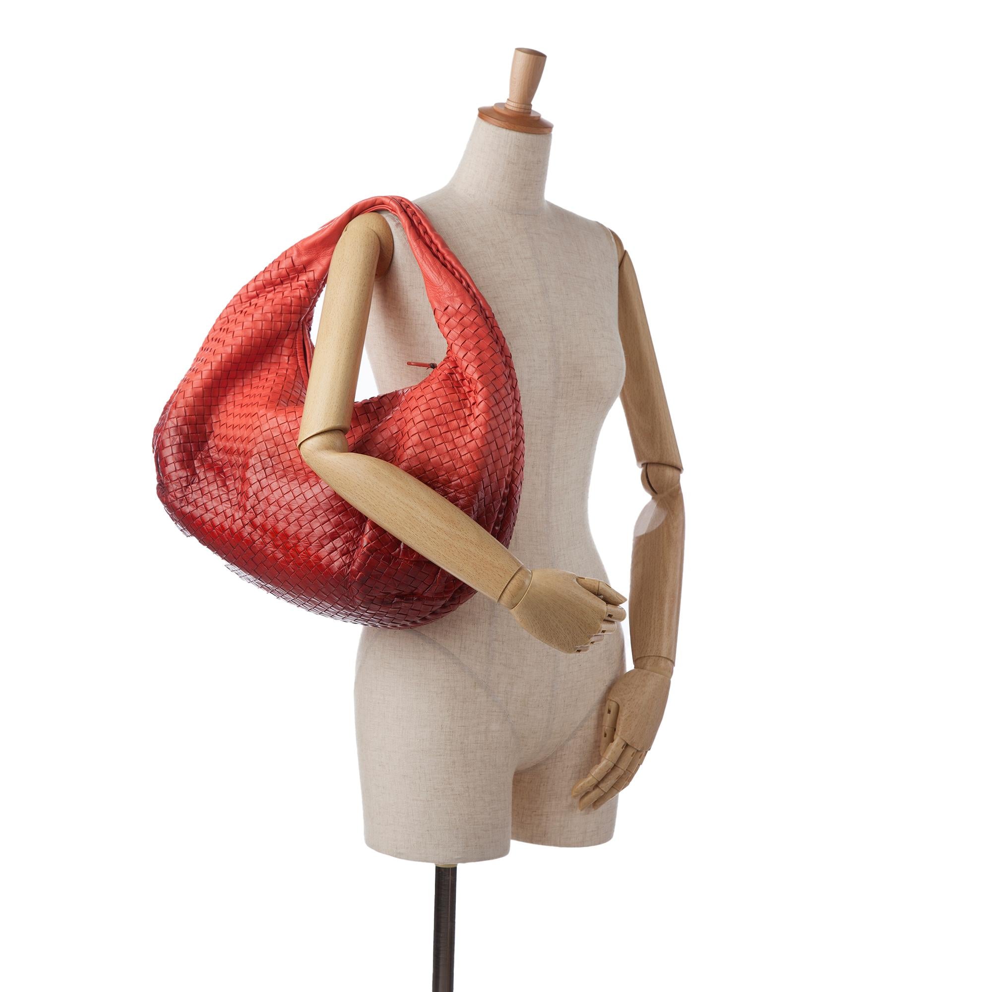 Bottega Veneta Intrecciato Ombre Belly Hobo (SHG-DEKJLr)