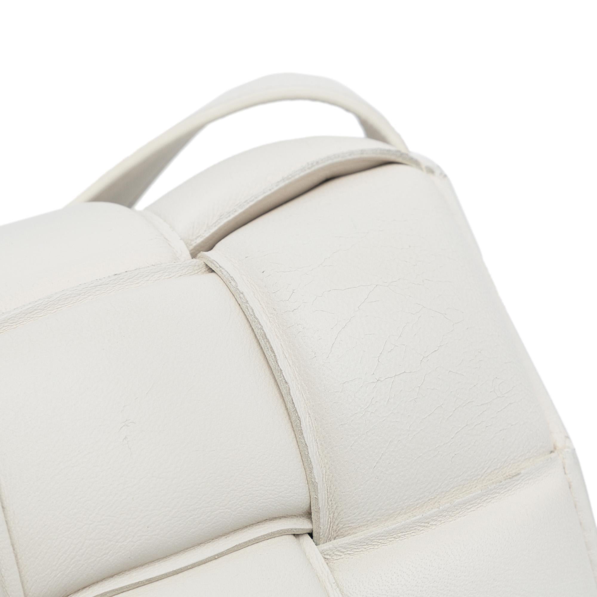 Bottega Veneta Intrecciato Padded Cassette (SHG-YdQL0A)