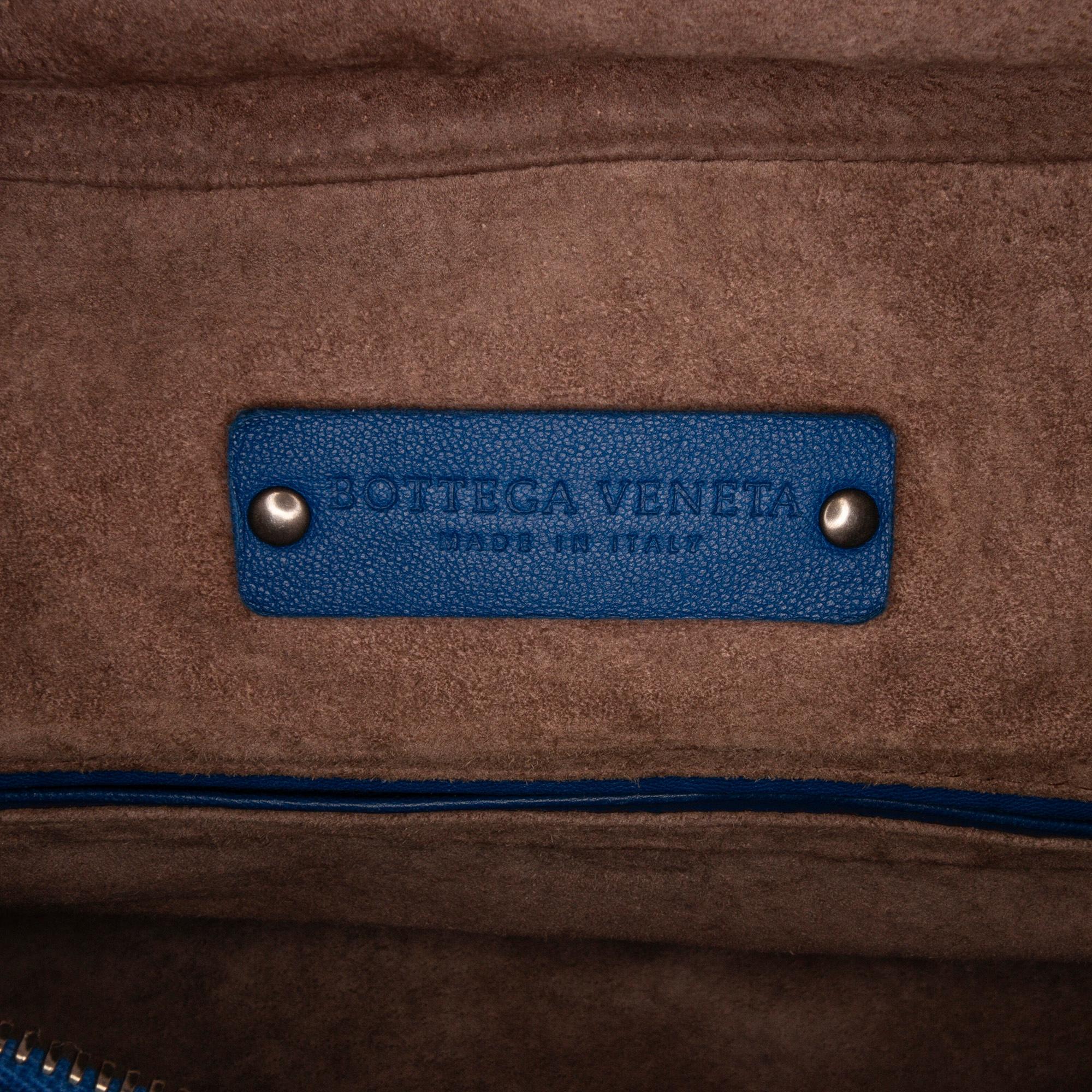 Bottega Veneta Intrecciato Tote Bag (SHG-3ZYX4x)