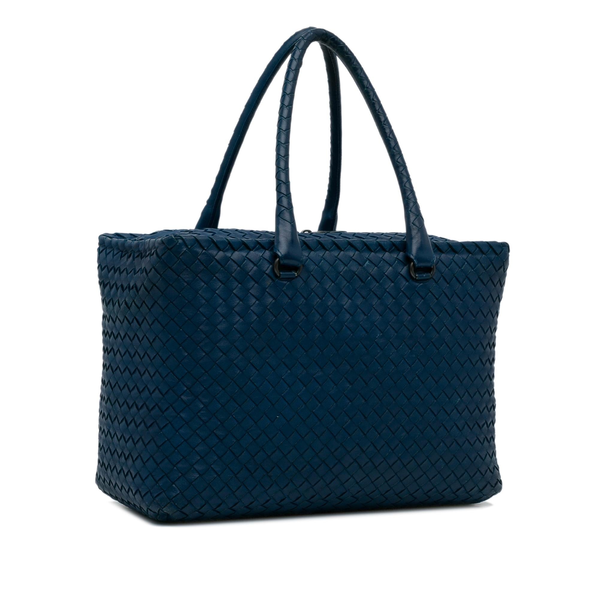 Bottega Veneta Intrecciato Tote Bag (SHG-3ZYX4x)