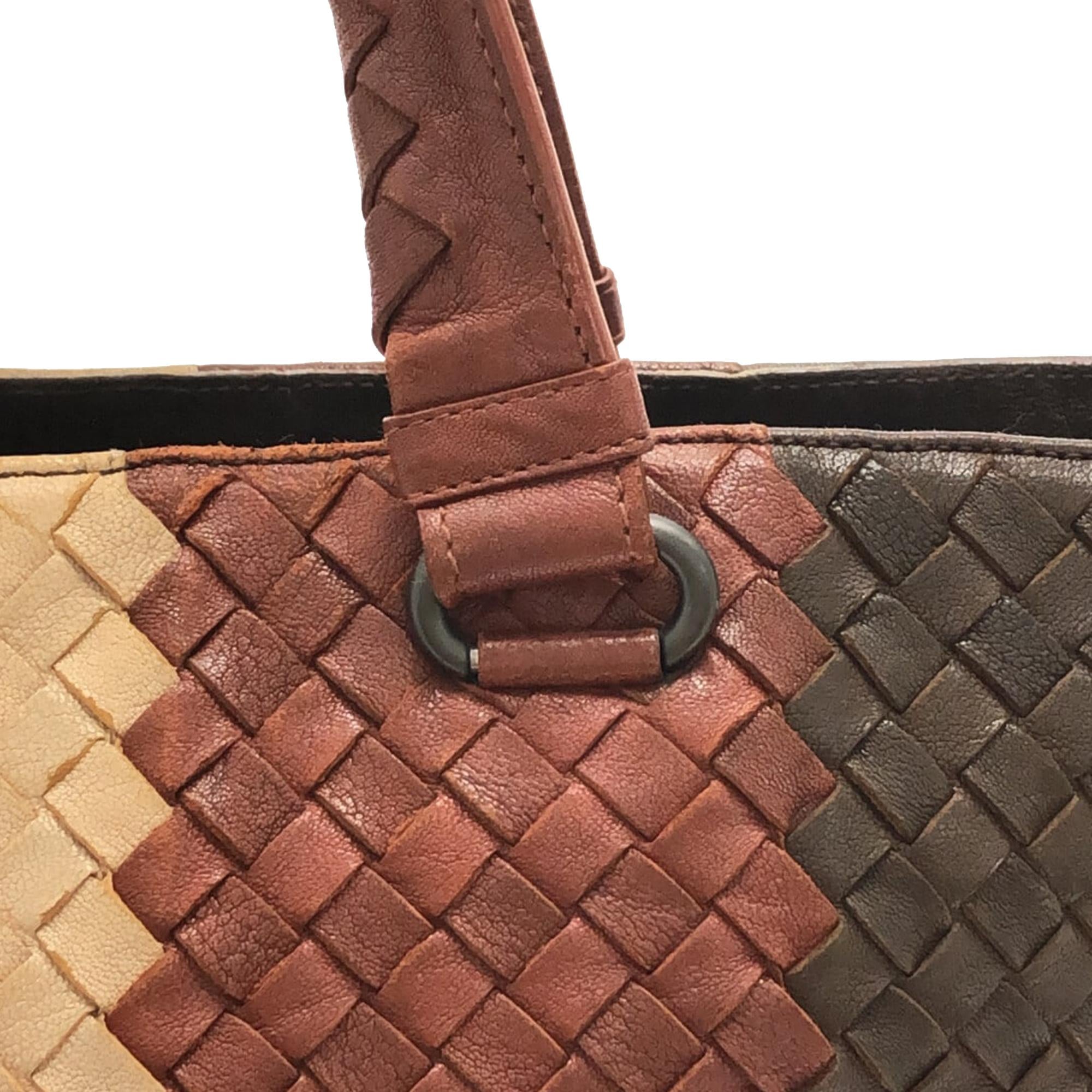 Bottega Veneta Intrecciato Tote (SHG-uG3JSr)