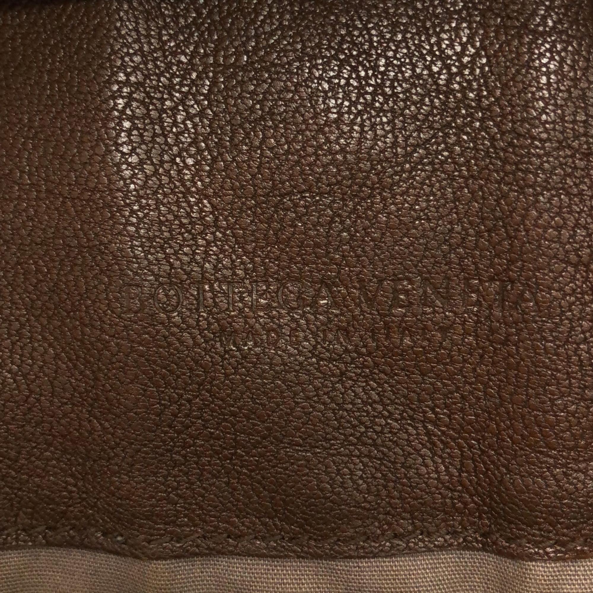 Bottega Veneta Intrecciato Tote (SHG-uG3JSr)