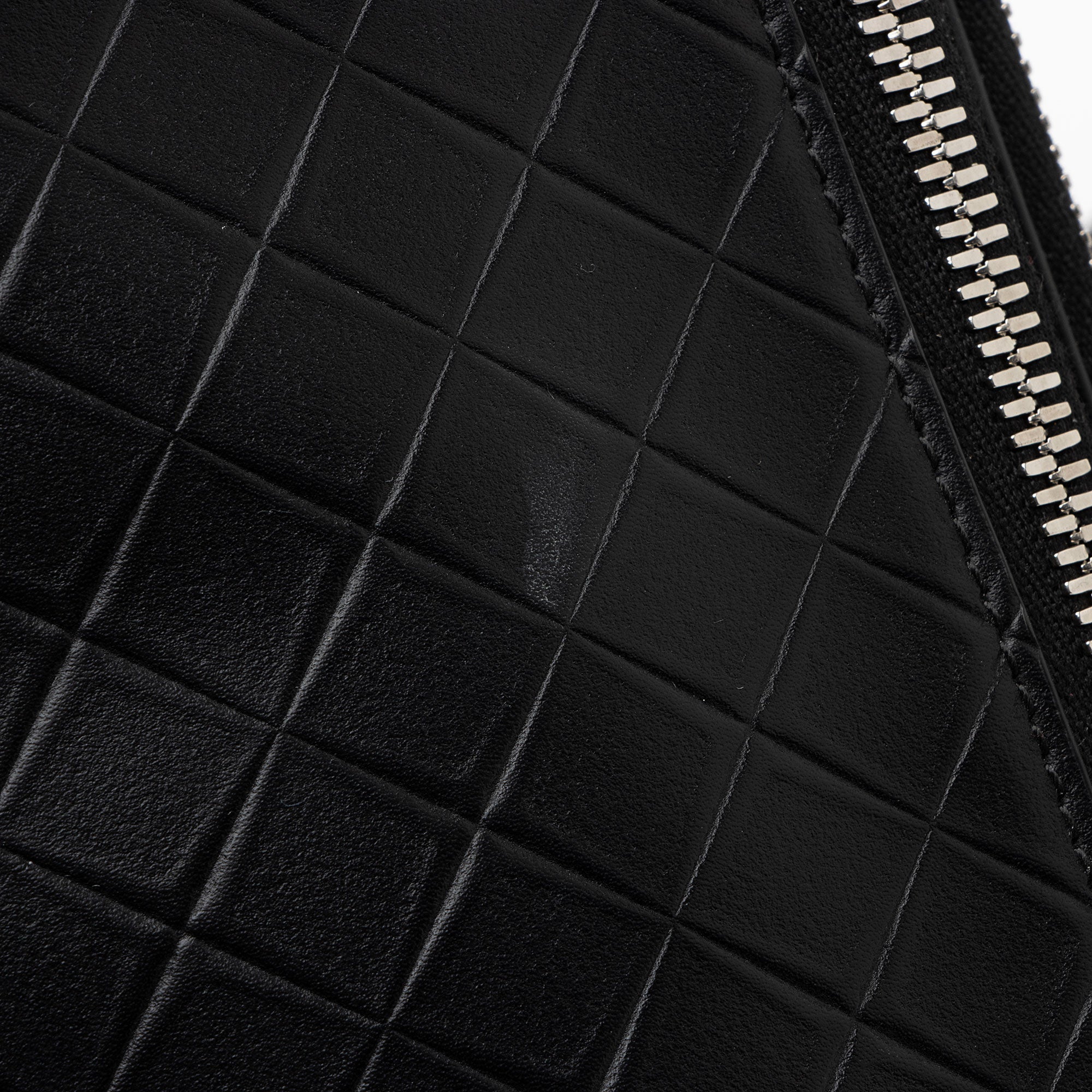 Bottega Veneta Intrecciomirage Nappa Triple Zip Maxi Messenger