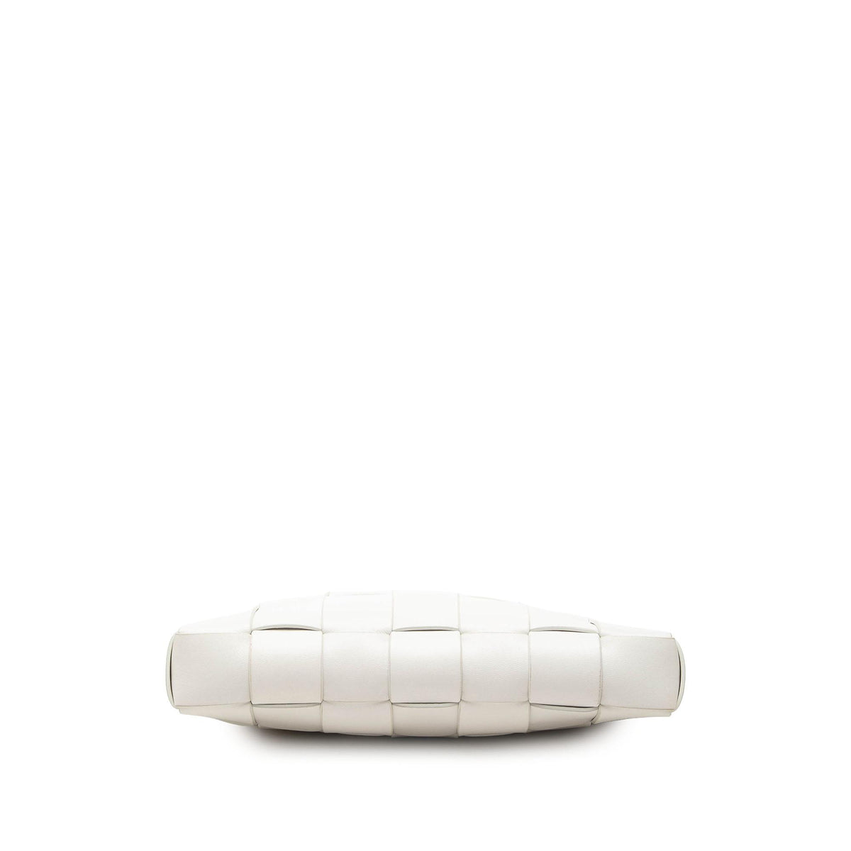 Bottega Veneta Lambskin Maxi Intrecciato The Snap Clutch