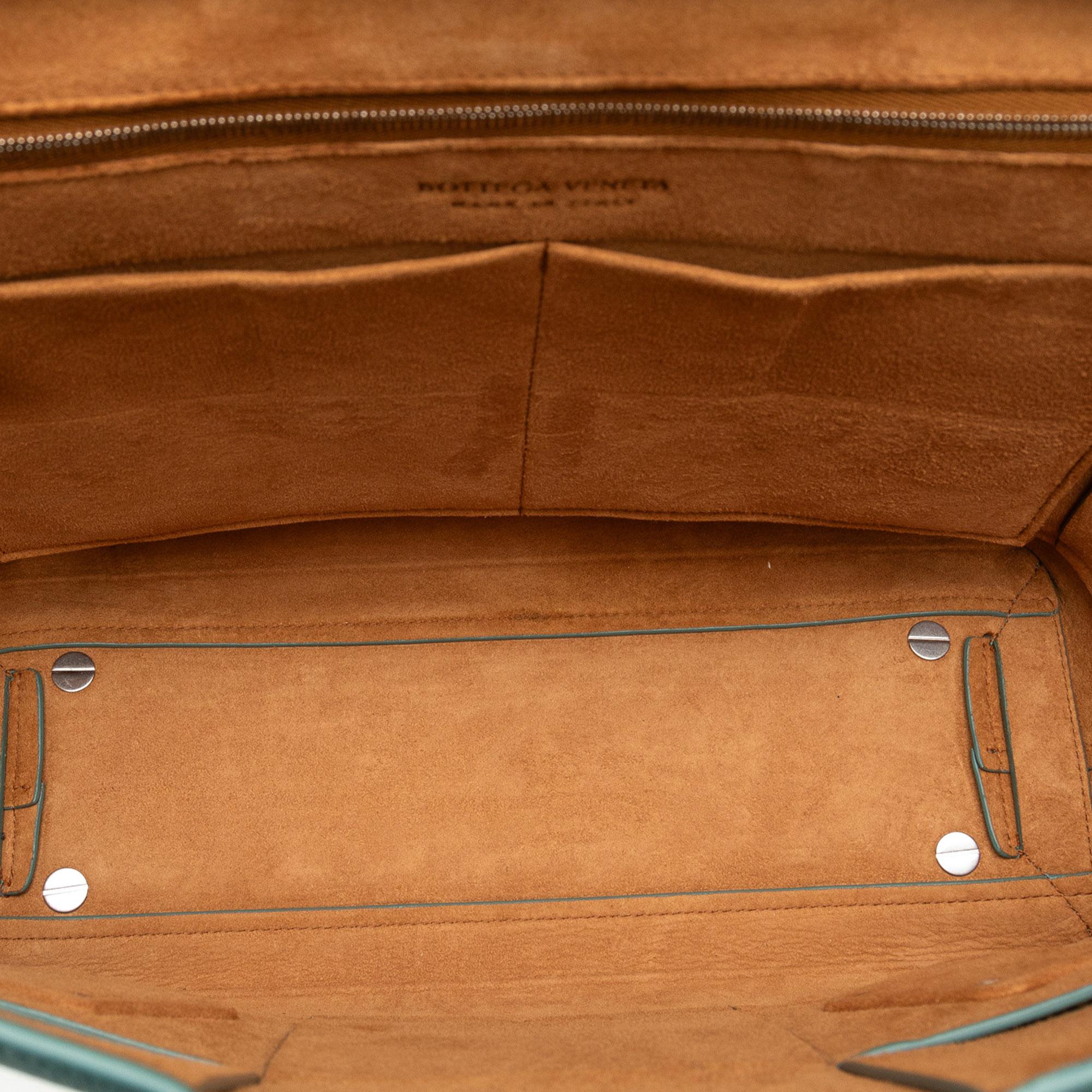 Bottega Veneta Large Maxi Intrecciato The Arco Tote Bag (SHG-y6RMfO)