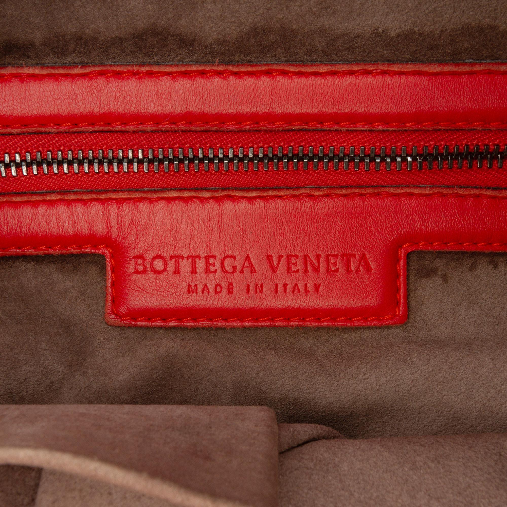 Bottega Veneta Large Nappa Intrecciato Belly Hobo