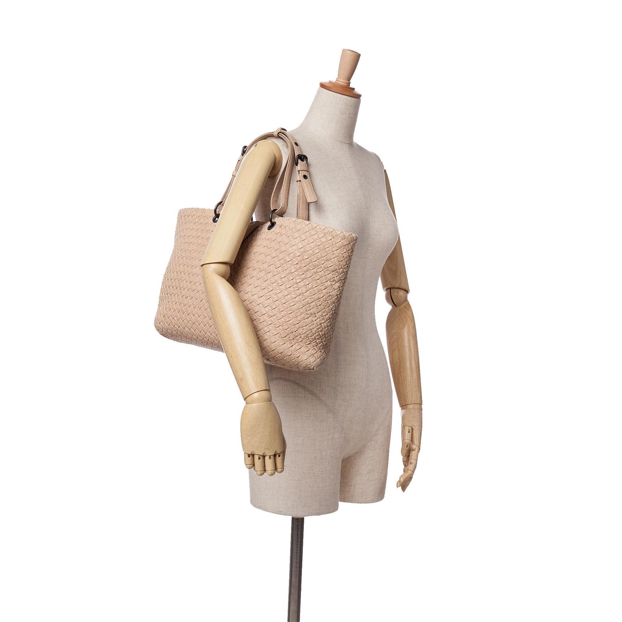 Bottega Veneta Large Nappa Intrecciato Capri Tote