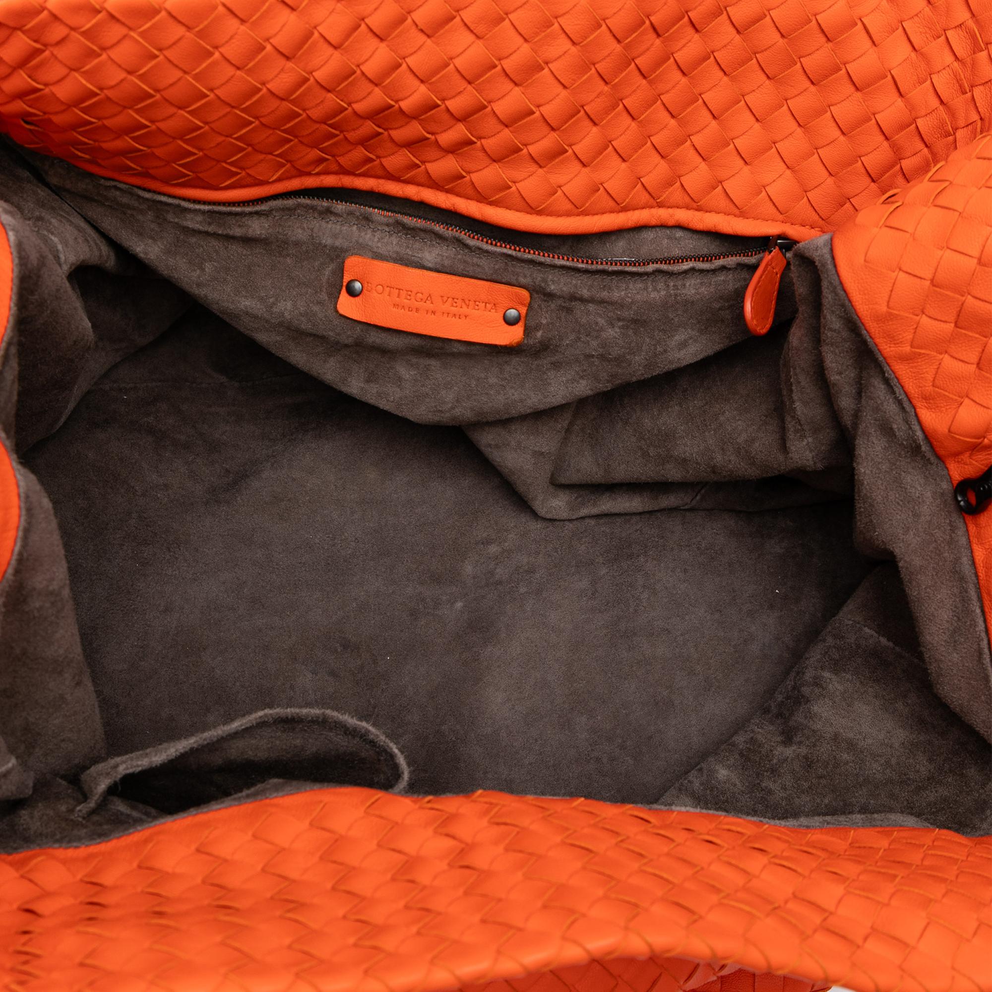 Bottega Veneta Large Nappa Intrecciato Cesta Tote