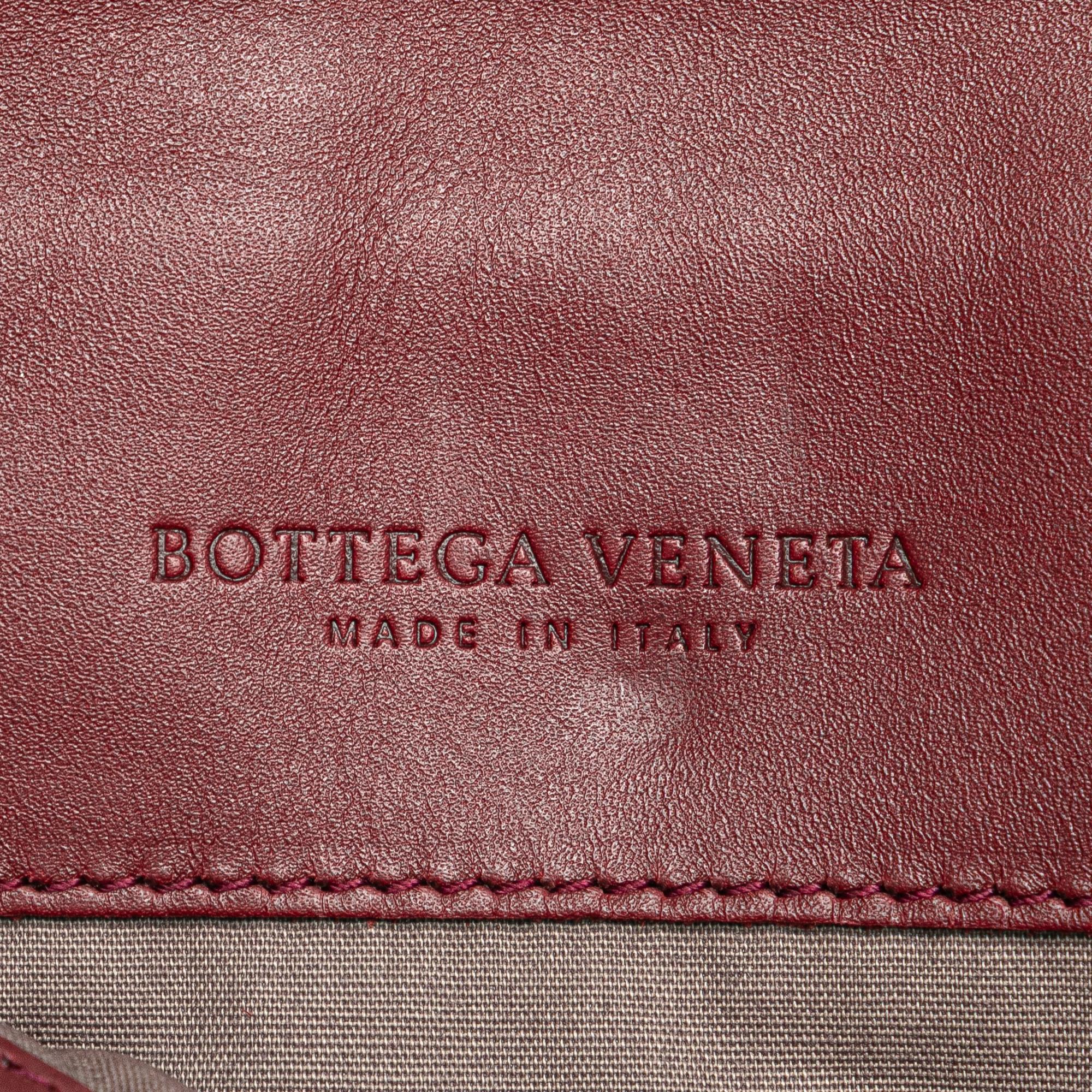 Bottega Veneta Leather Intrecciato Clutch