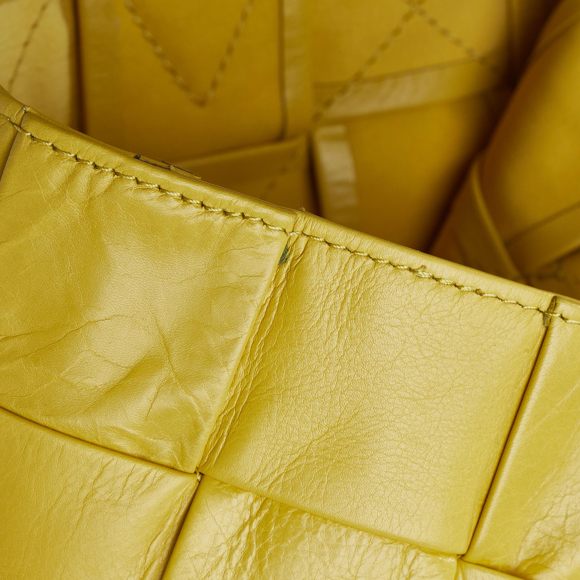 Bottega Veneta Maxi Nappa Intrecciato Cassette Tote