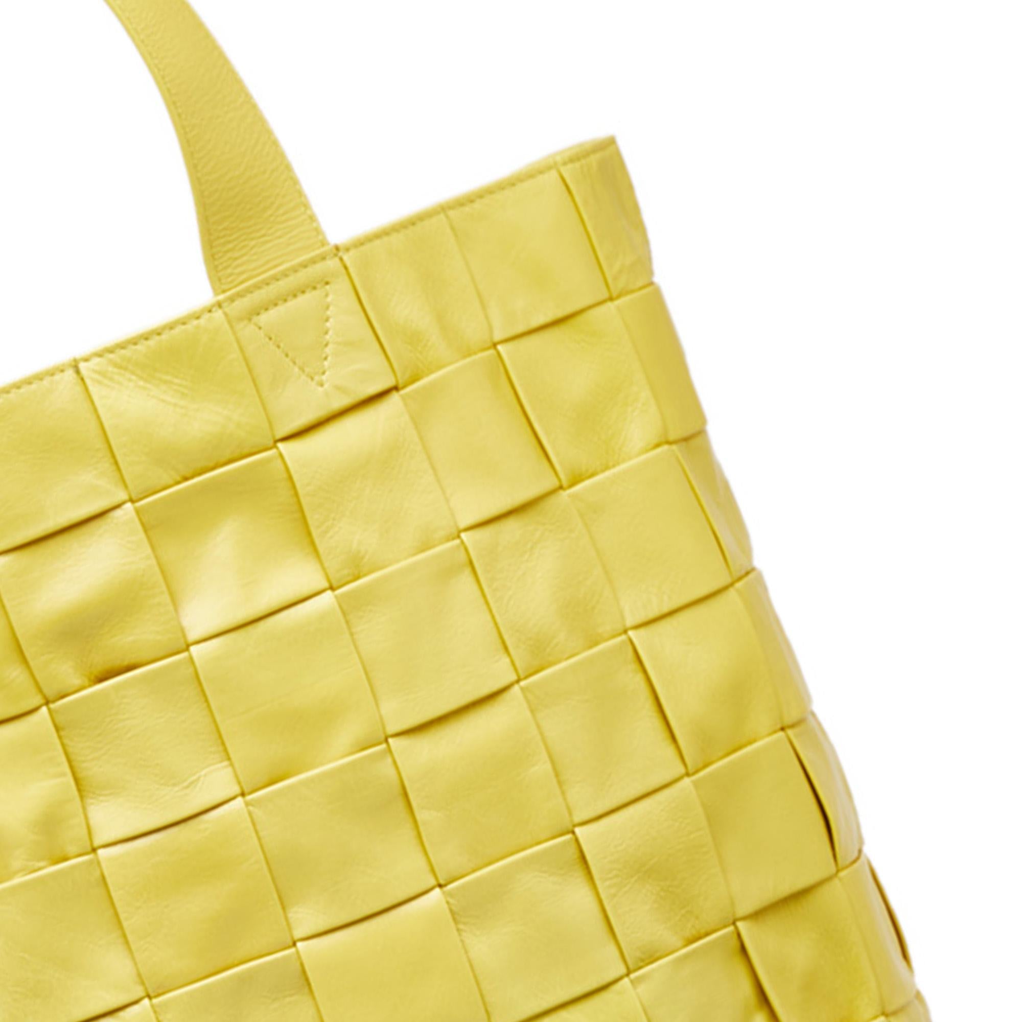 Bottega Veneta Maxi Nappa Intrecciato Cassette Tote