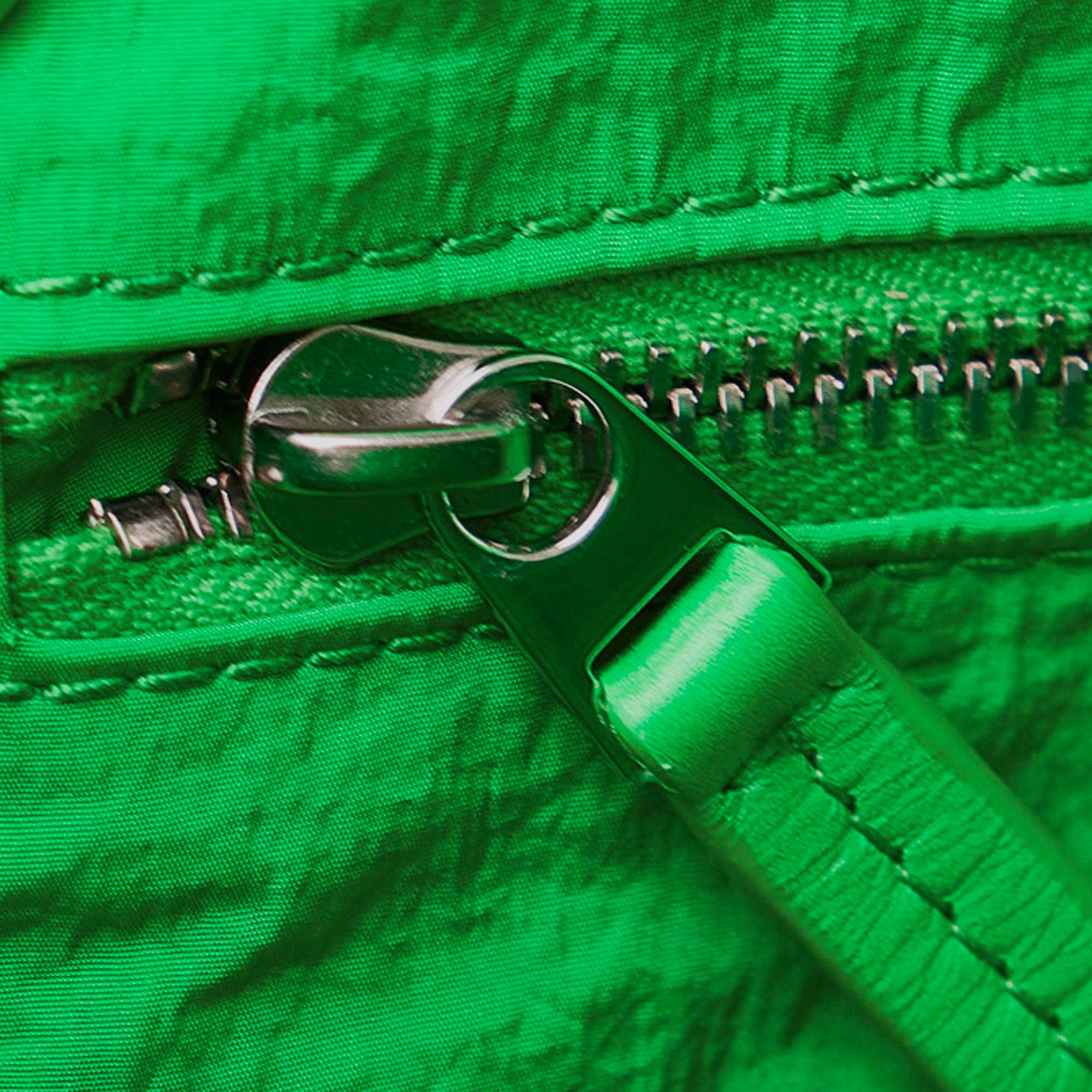 Bottega Veneta Maxi Paper Calfskin Intrecciato Cassette Crossbody