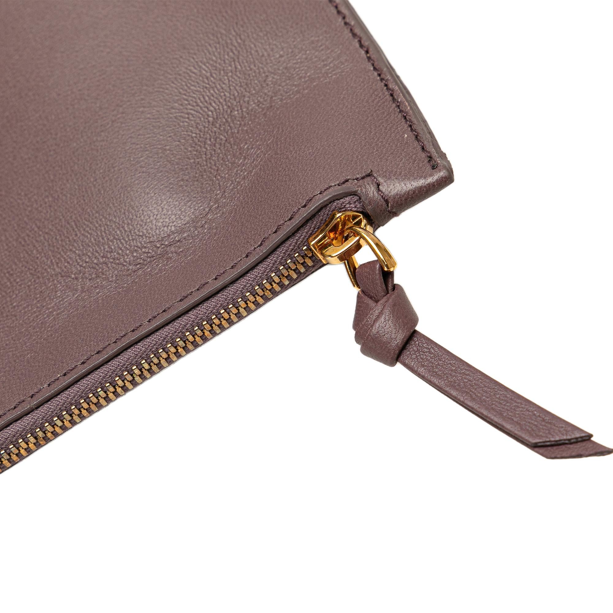 Bottega Veneta Medium Intrecciato Cabat Tote (SHG-p5pUAp)