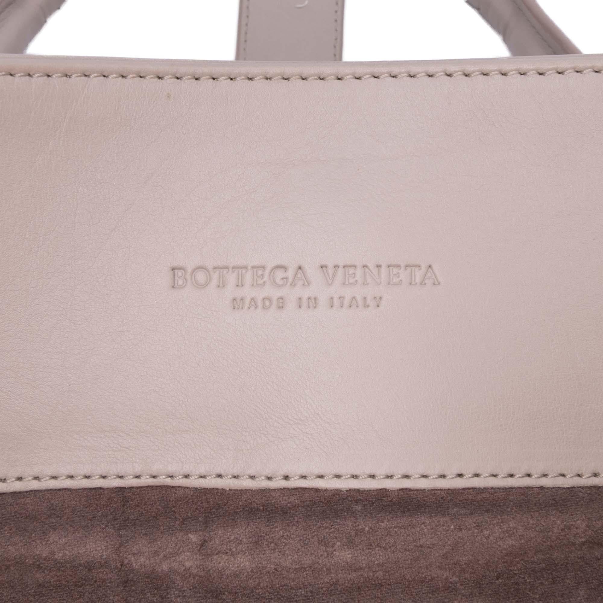 Bottega Veneta Medium Nappa Intrecciato Roma Tote