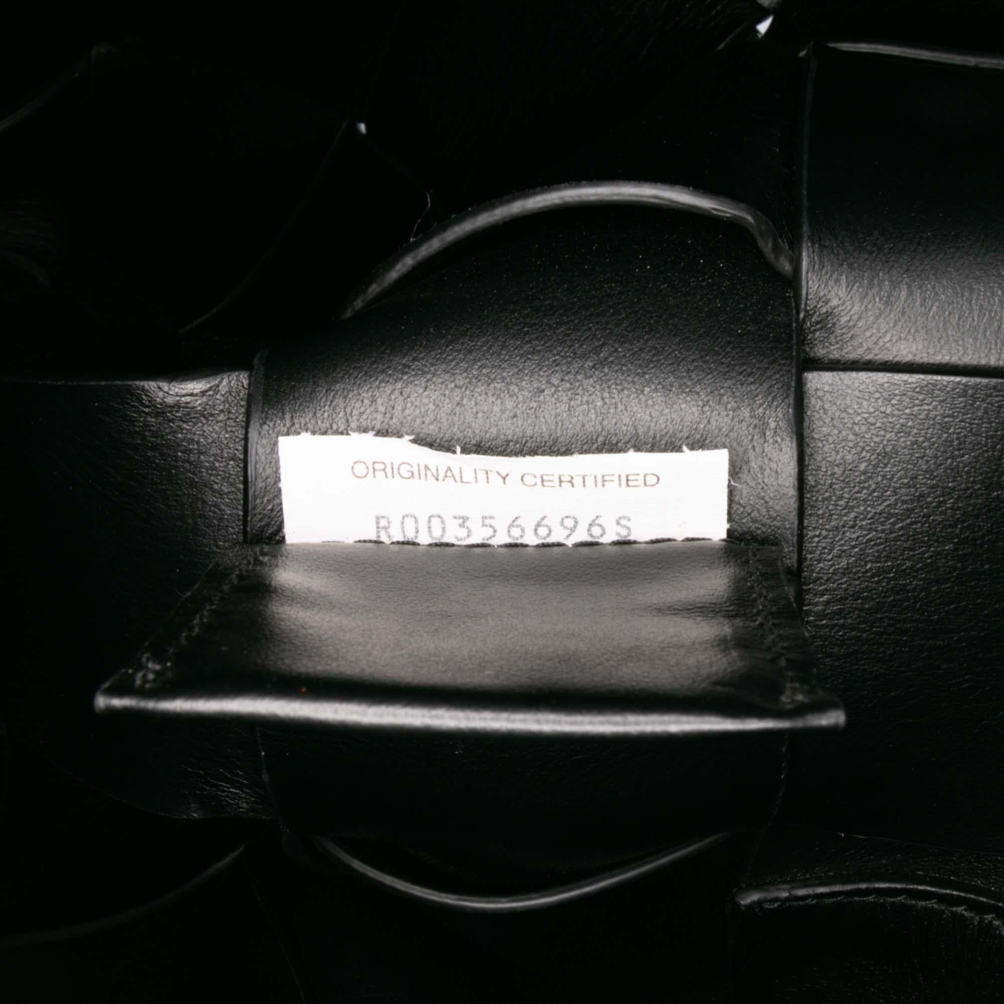 Bottega Veneta Nappa Intrecciato Casette Lantern Bucket