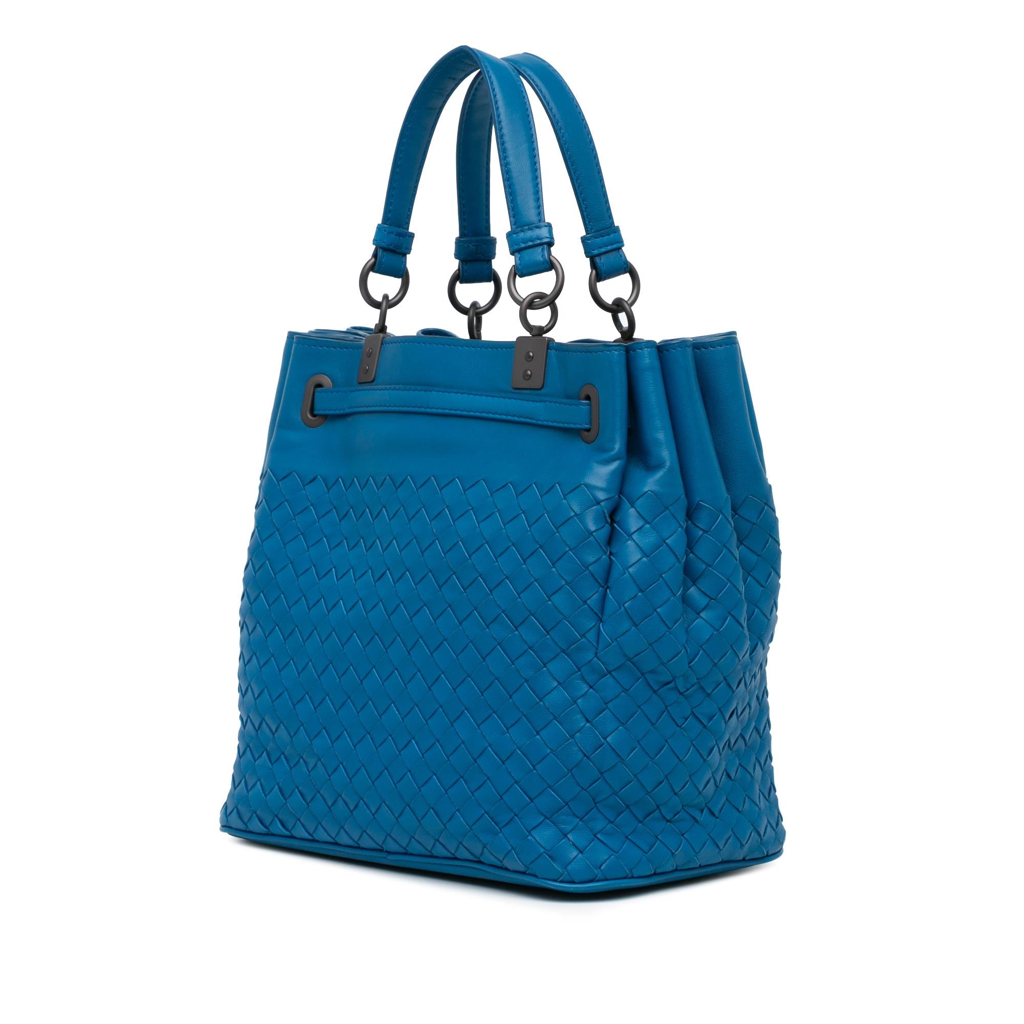 Bottega Veneta Nappa Intrecciato Convertible Bucket (SHG-90RZfV)