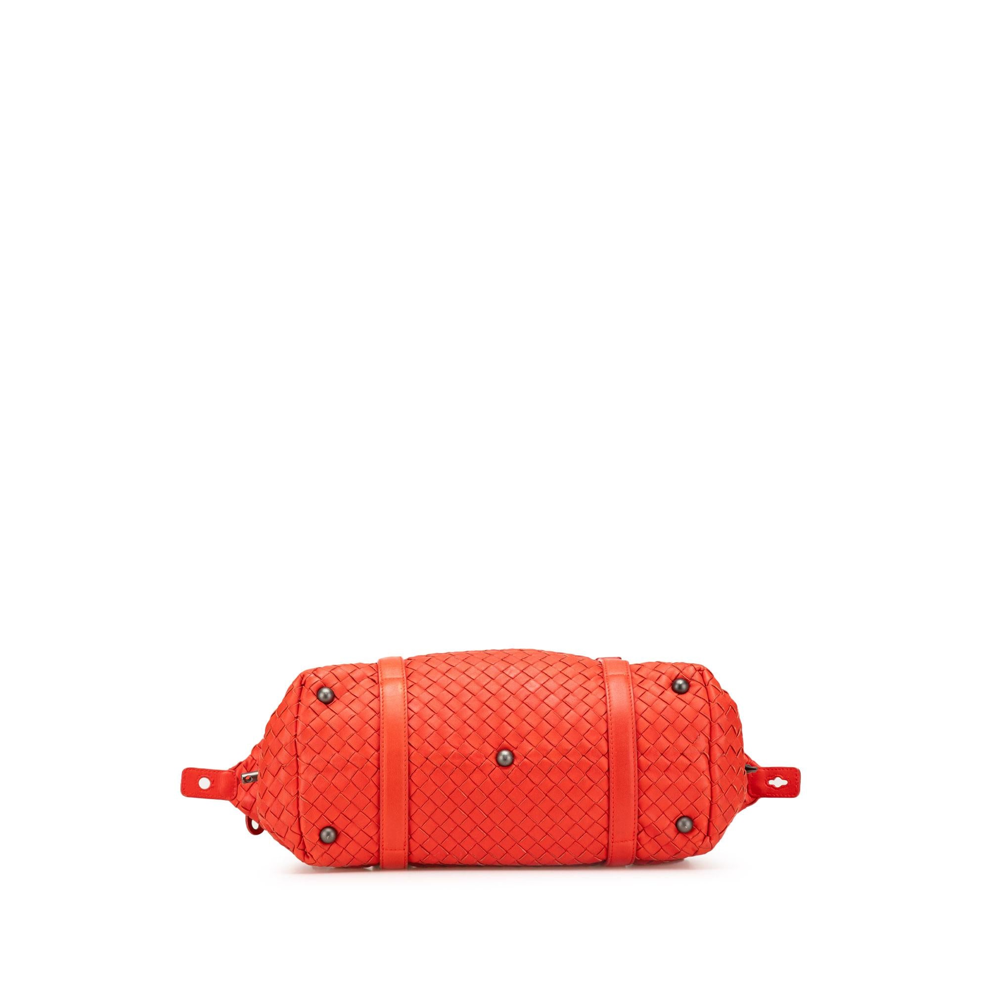 Bottega Veneta Nappa Intrecciato Montaigne Shoulder Bag