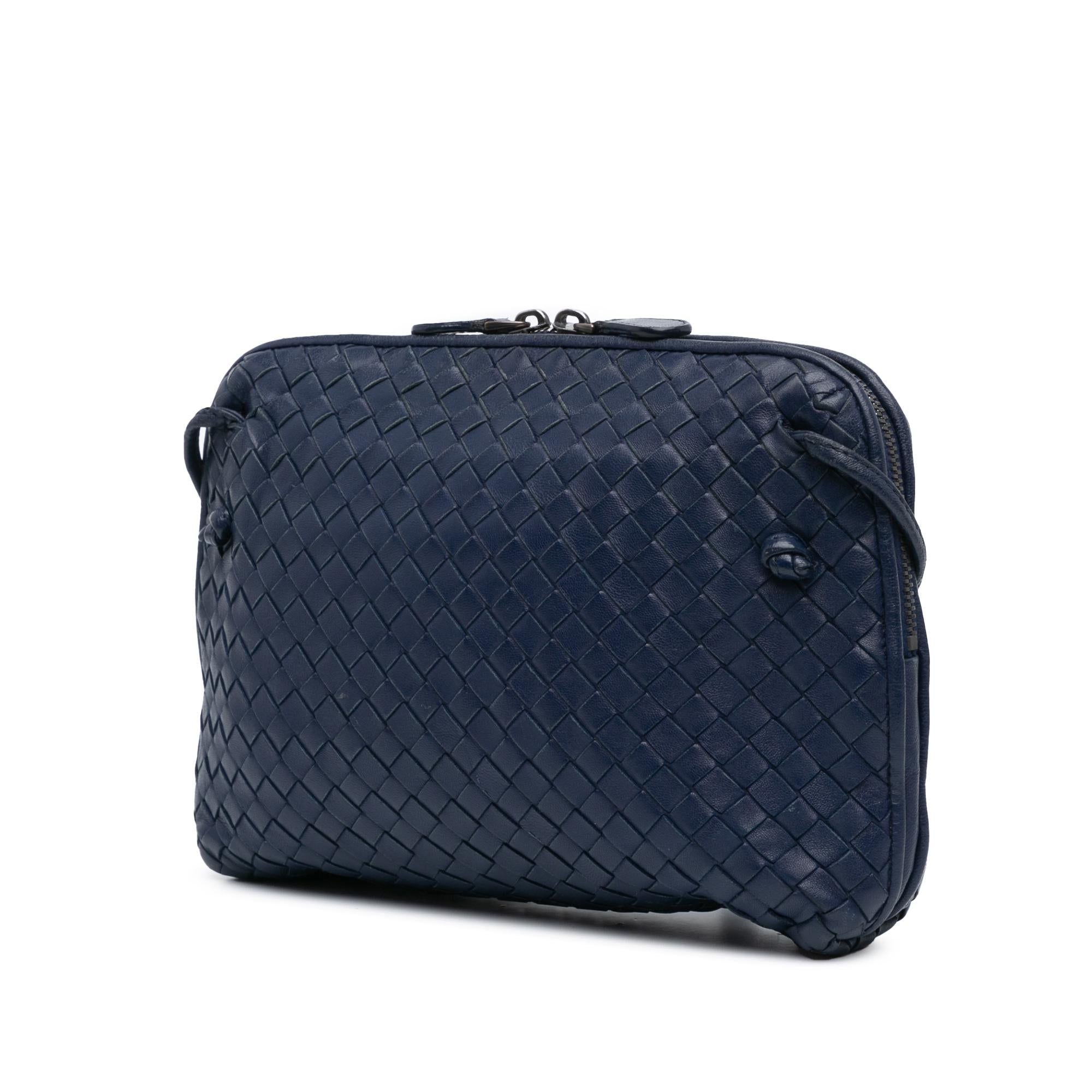Bottega Veneta Nappa Intrecciato Nodini Crossbody (SHG-OMLPQf)