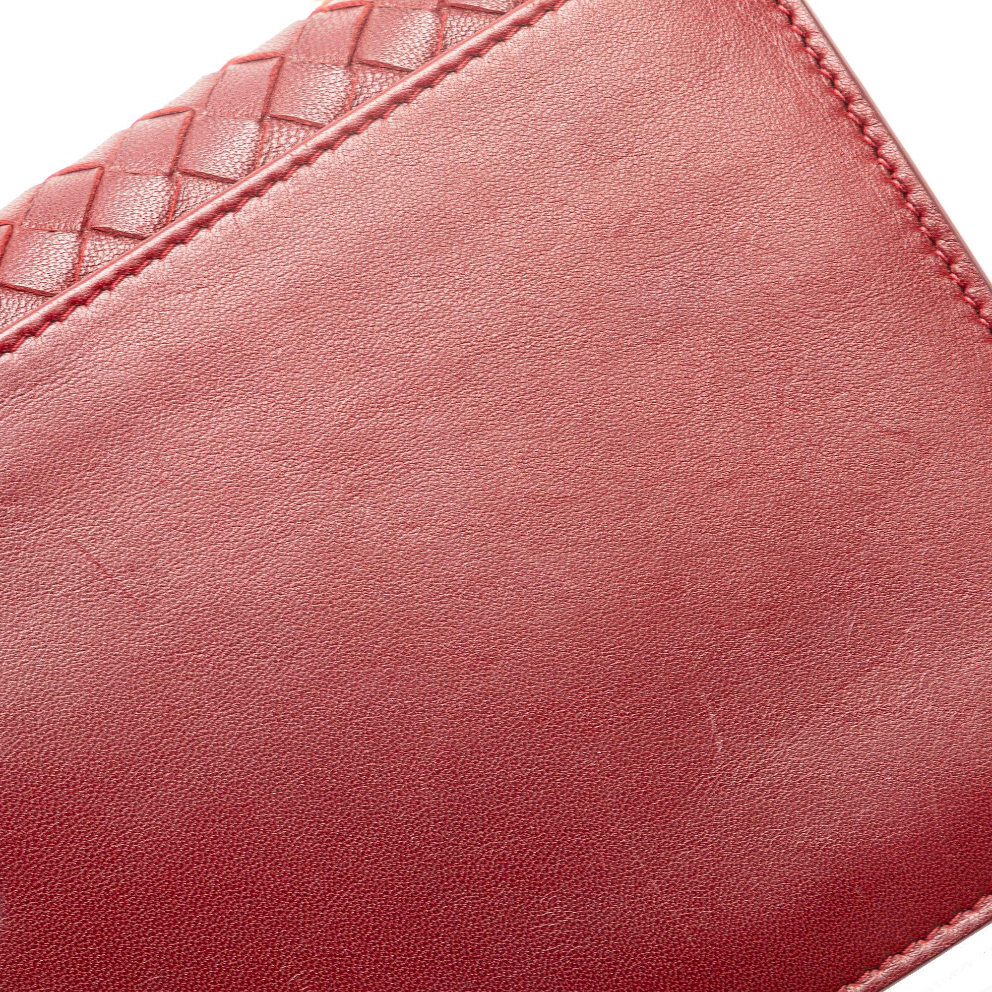 Bottega Veneta Nappa Intrecciato Wallet On Chain (SHG-tseuXQ)