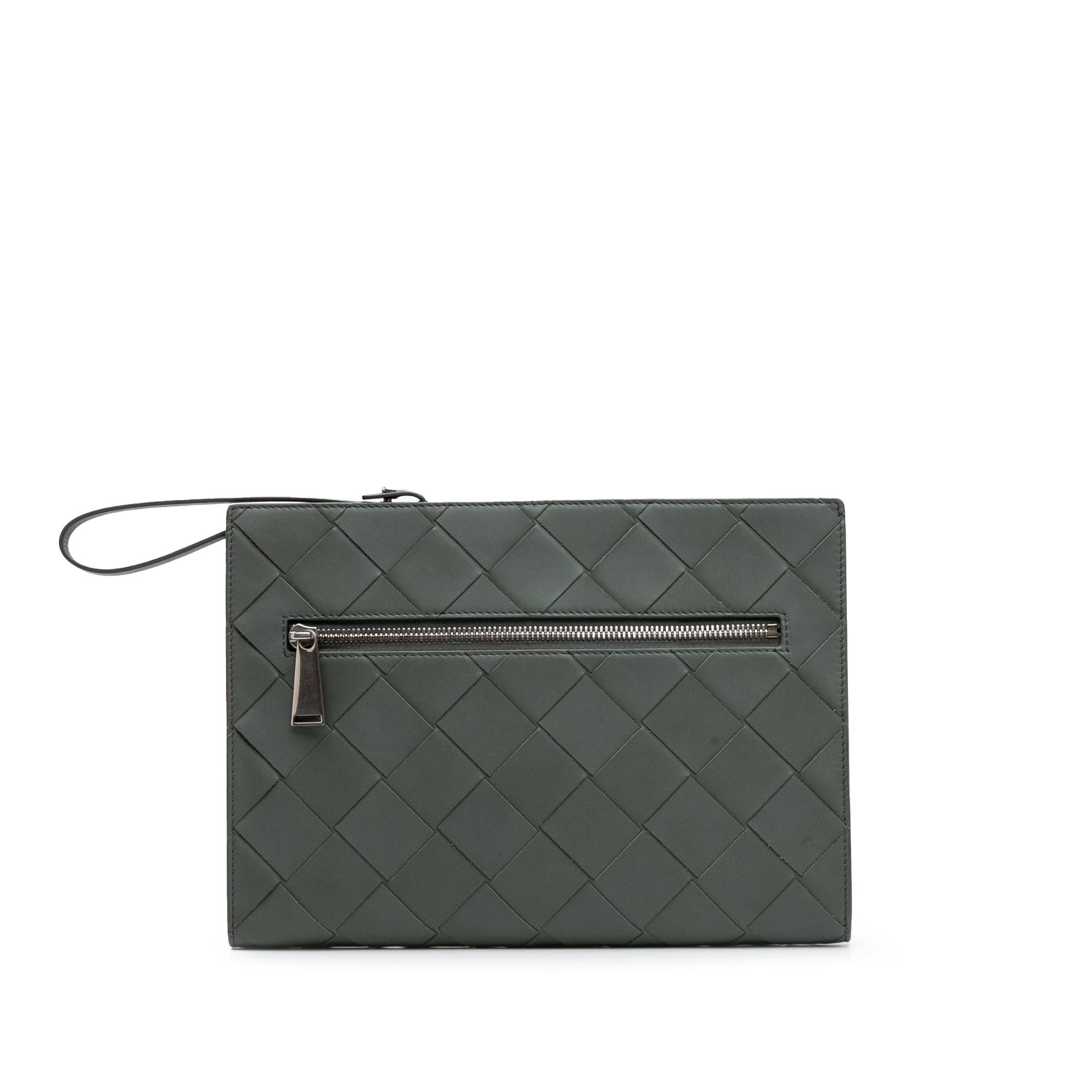 Bottega Veneta Nappa Maxi Intrecciato Clutch