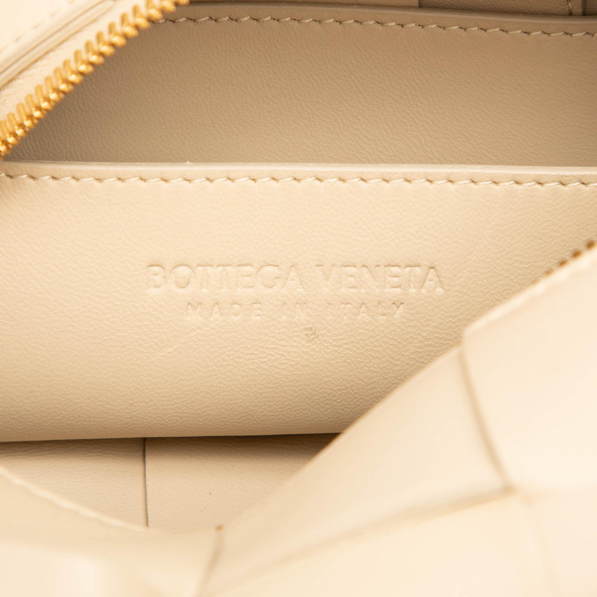 Bottega Veneta Small Nappa Intrecciato Brick Cassette