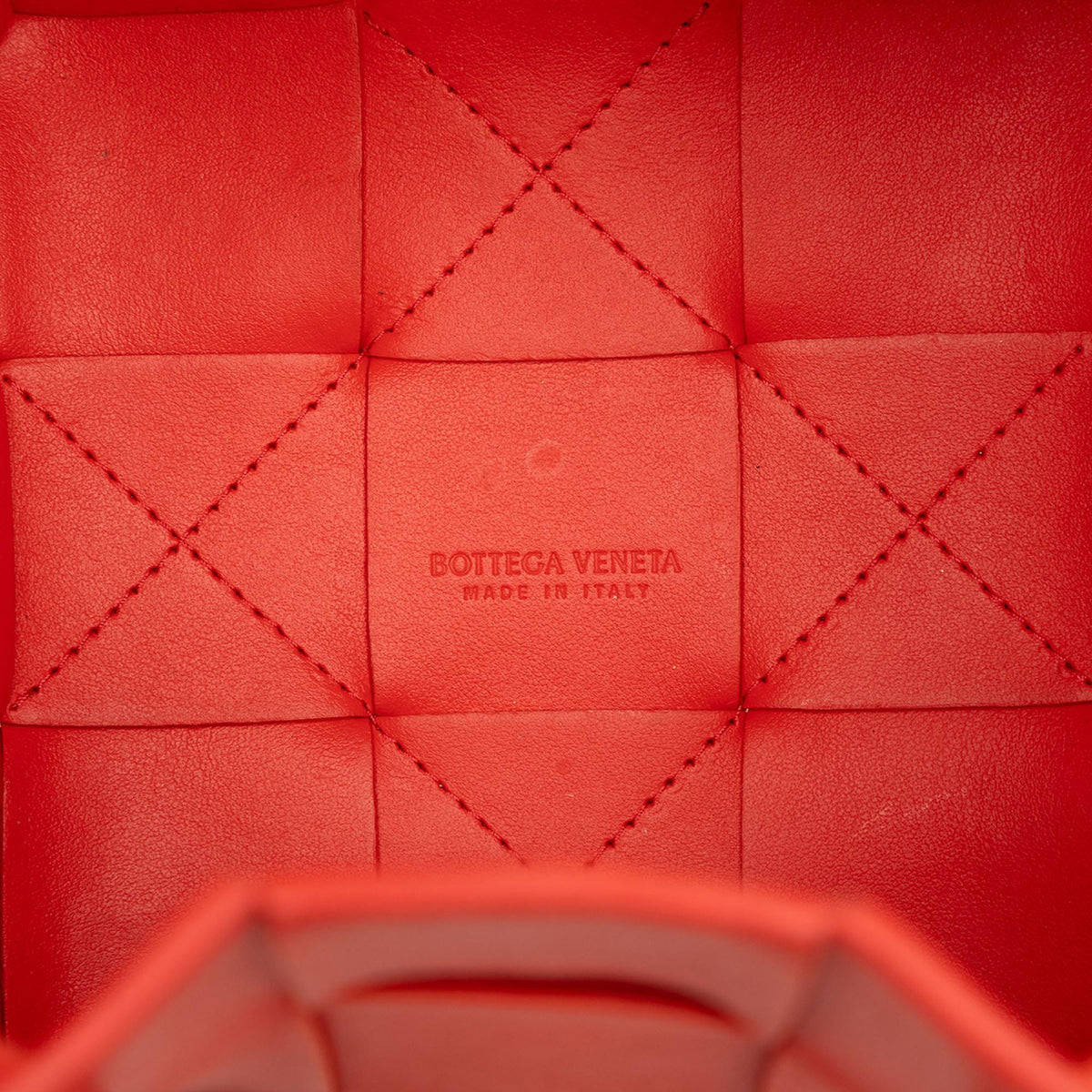 Bottega Veneta Small Nappa Maxi Intrecciato Cassette Bucket Bag