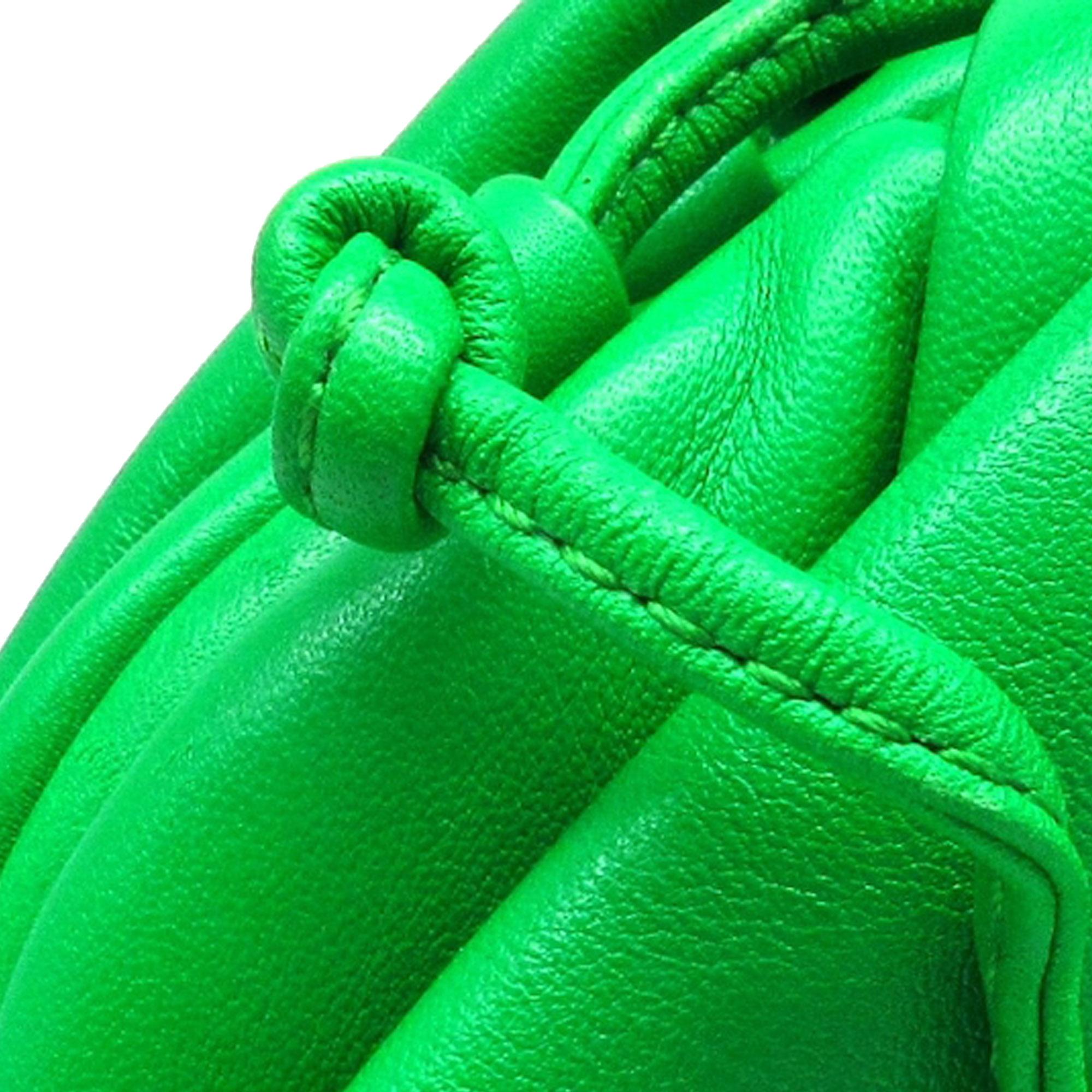 Bottega Veneta The Mini Pouch (SHG-hStMM9)