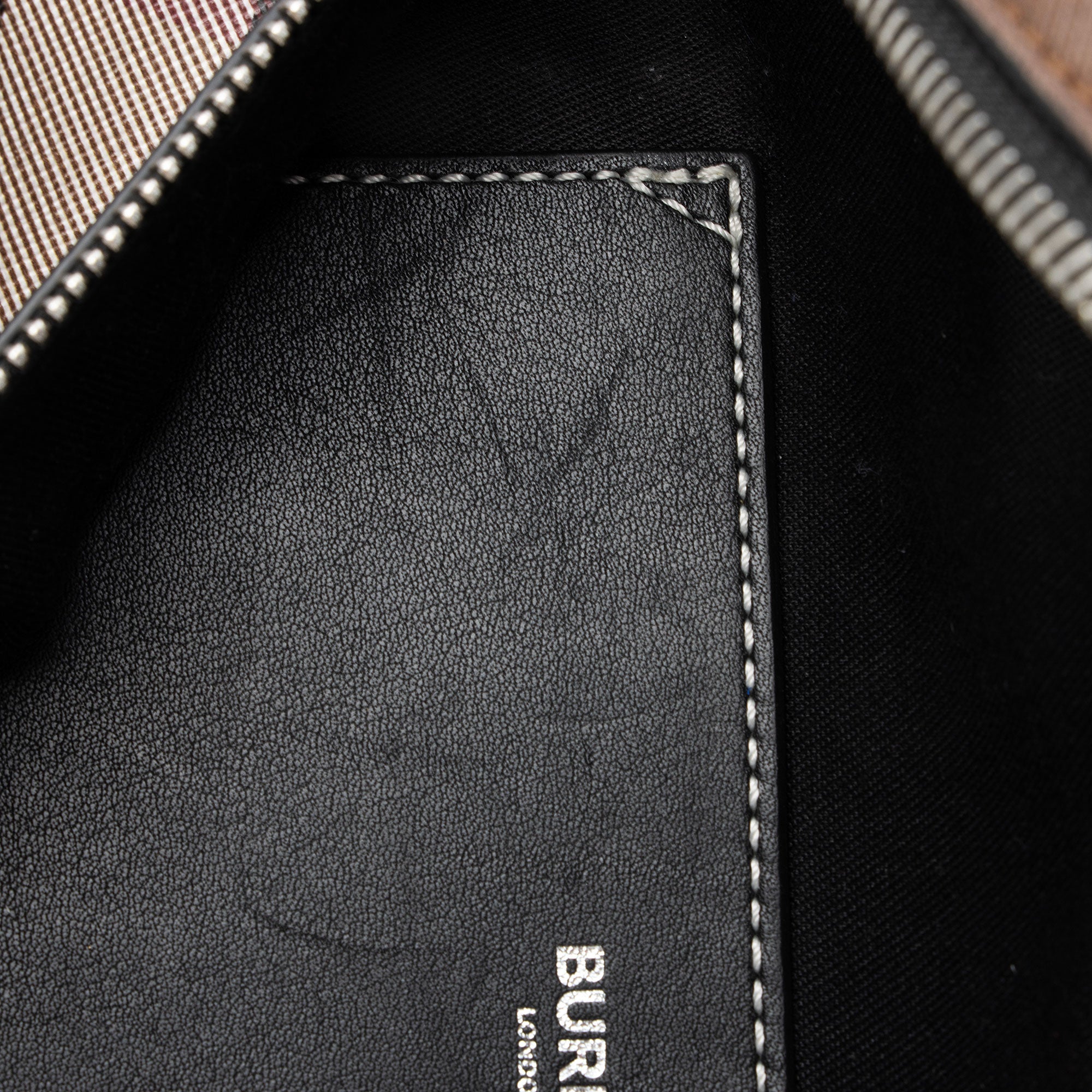 Burberry E-Canvas Check Cason Bum Bag (SHF-kefumV)