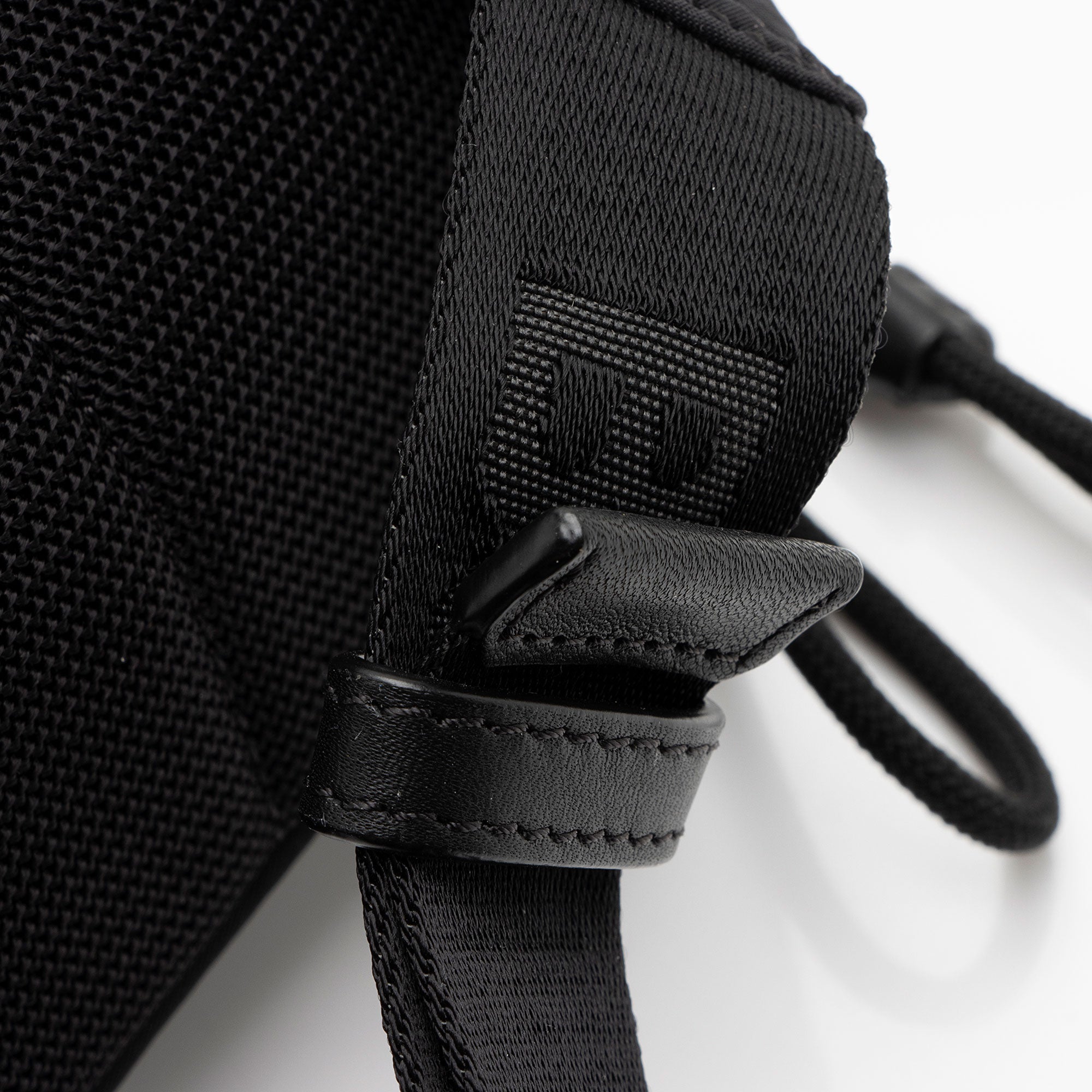 Burberry Econyl Logo Cannon Small Bumbag (SHF-6U7Stx)