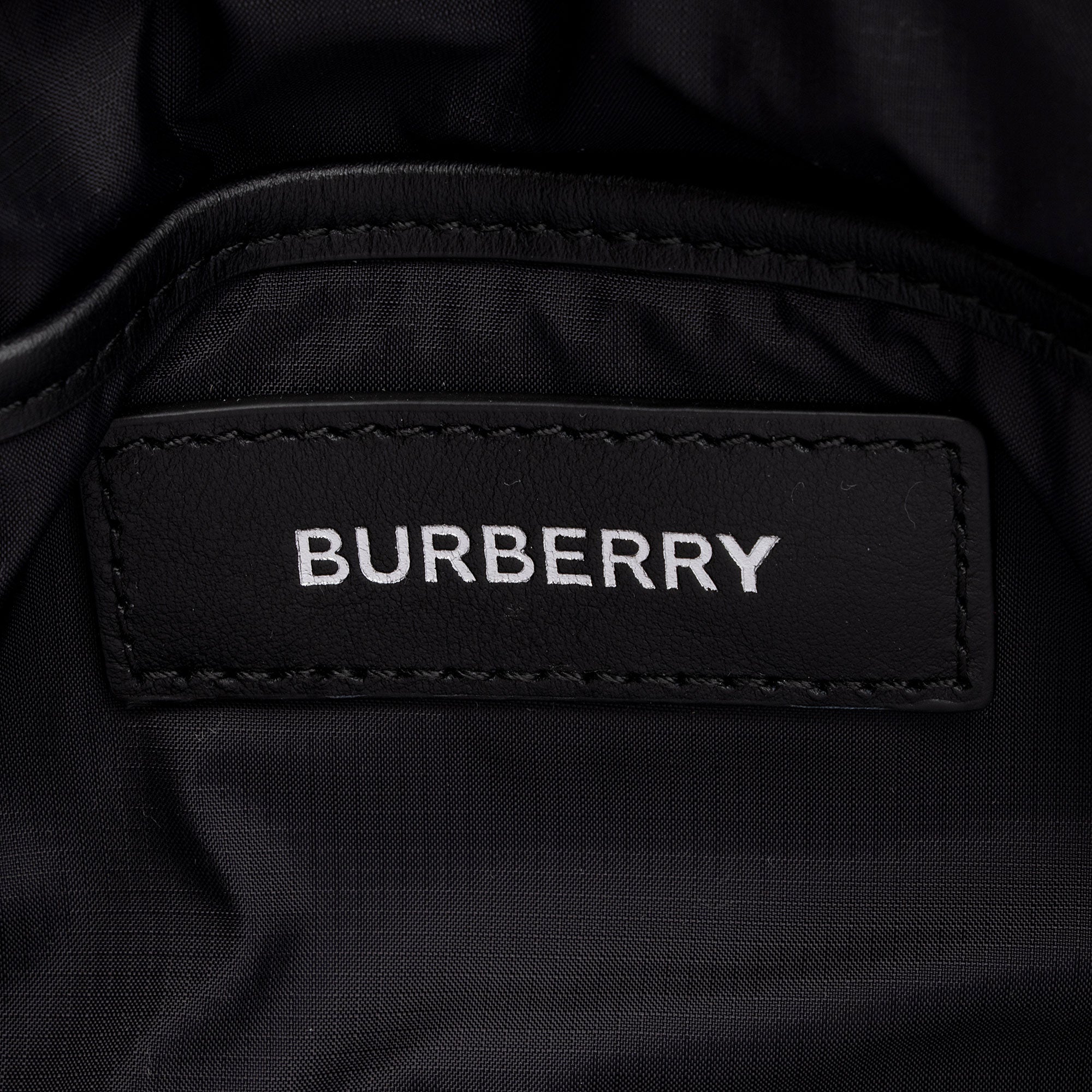 Burberry Econyl Logo Neo Crossbody (SHF-ihACHG)