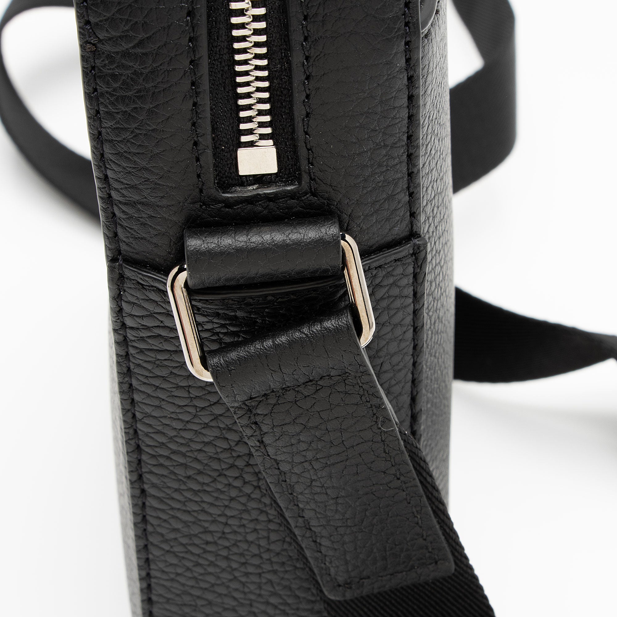 Burberry Embossed Leather Thornton Crossbody (SHF-vFPFlP)