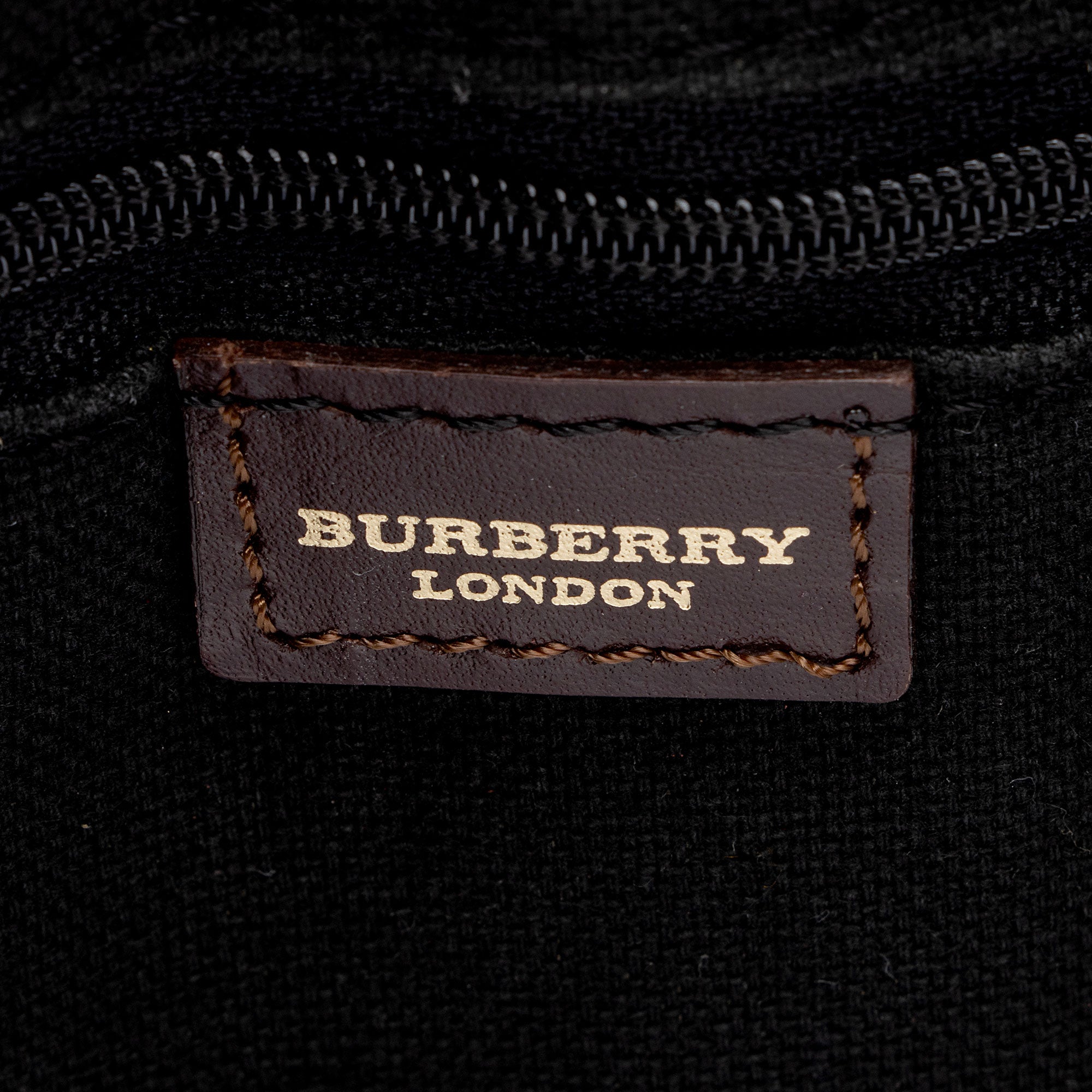 Burberry Haymarket Check Medium Tote (SHF-KA8pBF)