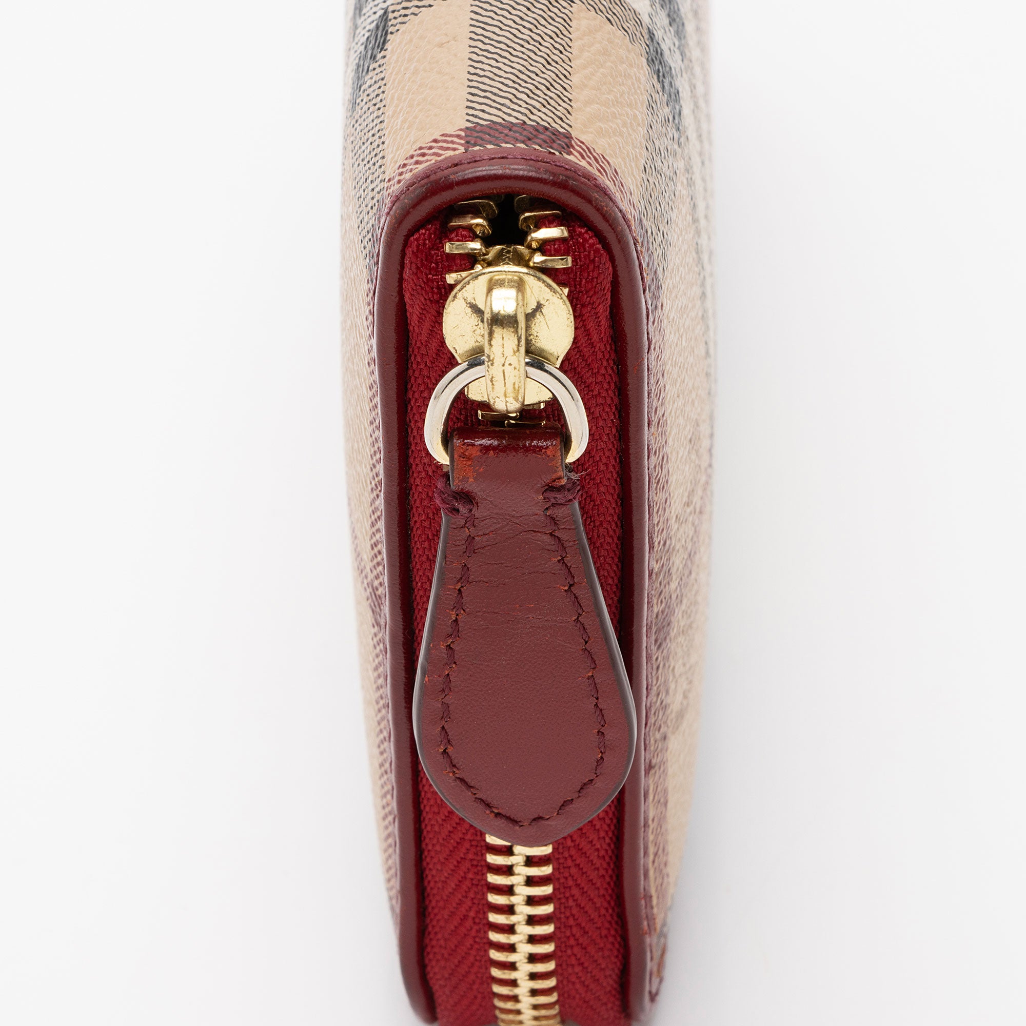 Burberry Haymarket Check Zip Around Wallet (SHF-8zBWAj)